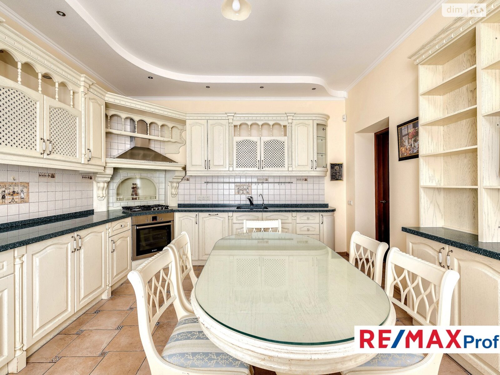 двухэтажный дом с гаражом, 450 кв. м, кирпич. Продажа в Глевахе фото 1