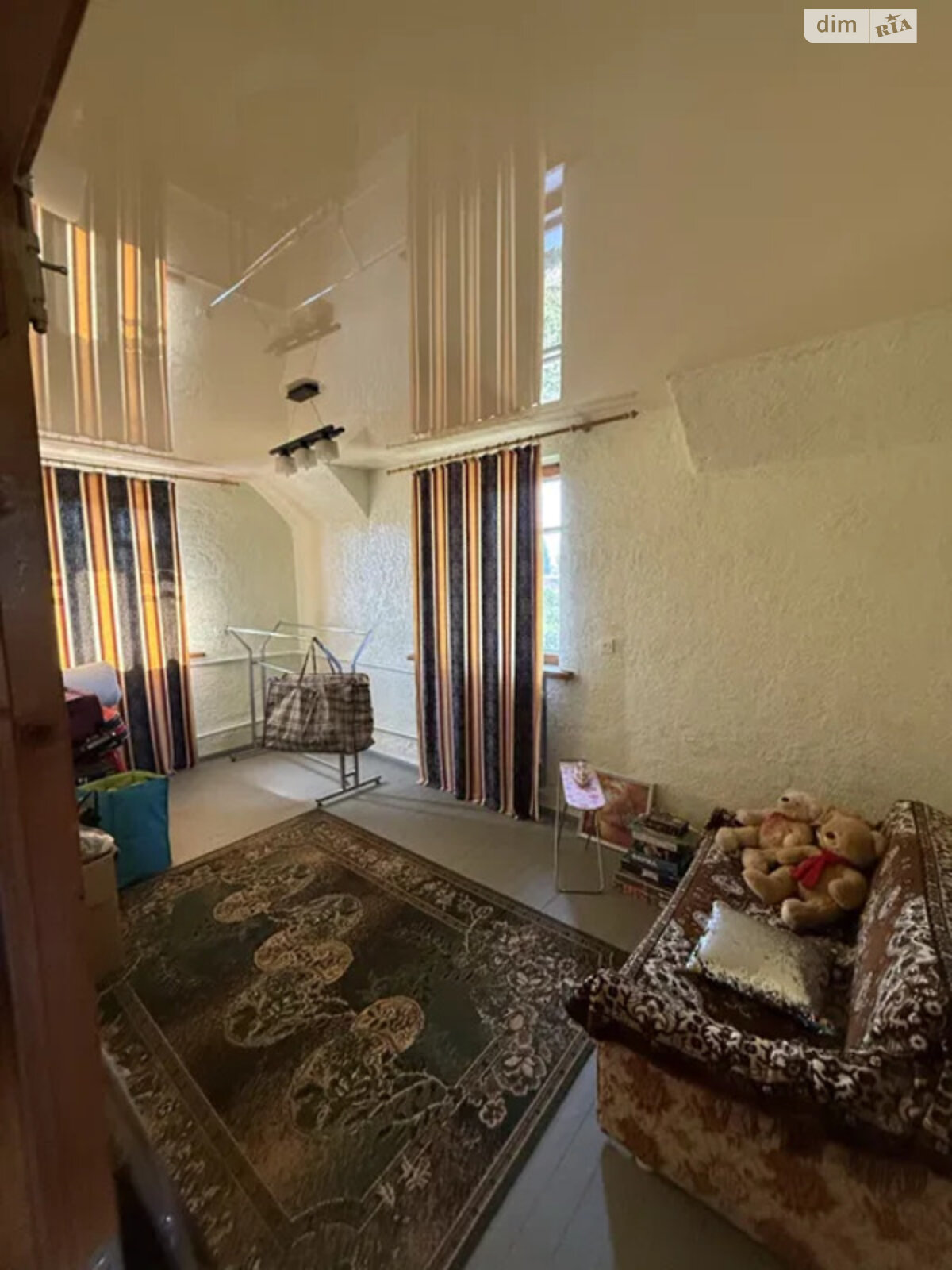 триповерховий будинок з опаленням, 270 кв. м, цегла. Продаж у Глобиному фото 1