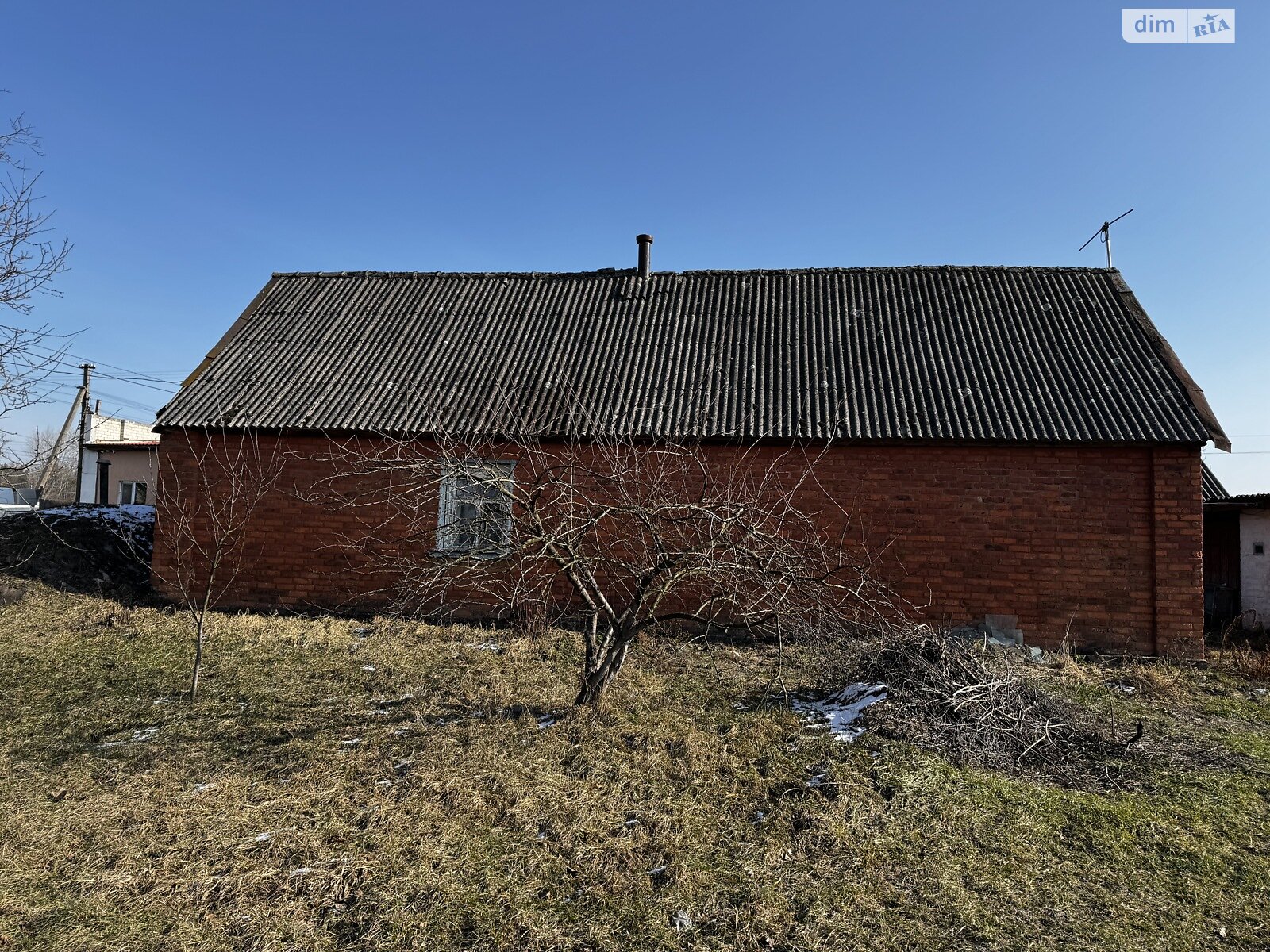 одноэтажный дом с гаражом, 60 кв. м, дерево и кирпич. Продажа в Глубочице фото 1 одноэтажный дом с гаражом, 60 кв. м, дерево и кирпич. Продажа в Глубочице фото 1