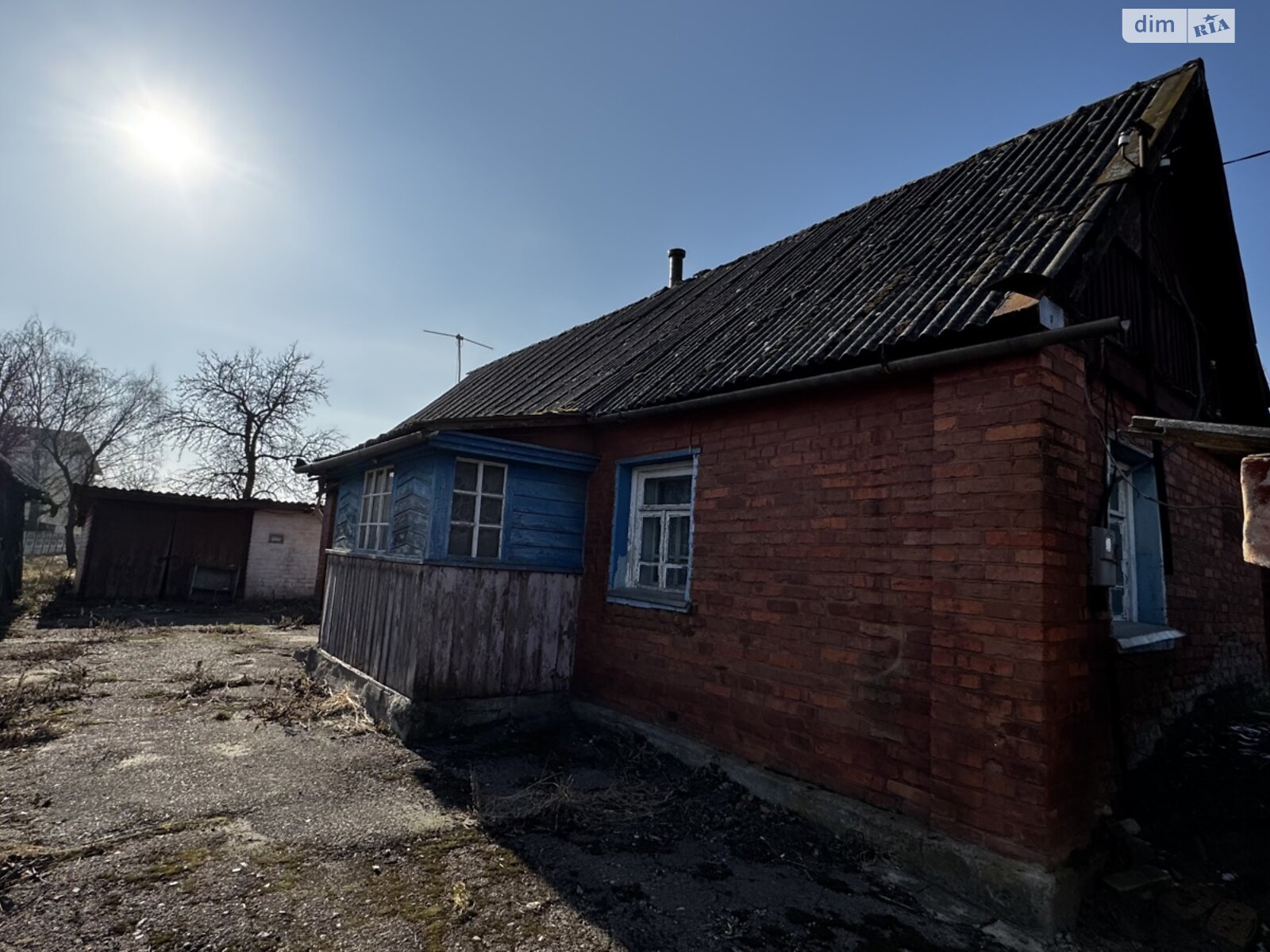 одноэтажный дом с гаражом, 60 кв. м, дерево и кирпич. Продажа в Глубочице фото 1 одноэтажный дом с гаражом, 60 кв. м, дерево и кирпич. Продажа в Глубочице фото 1