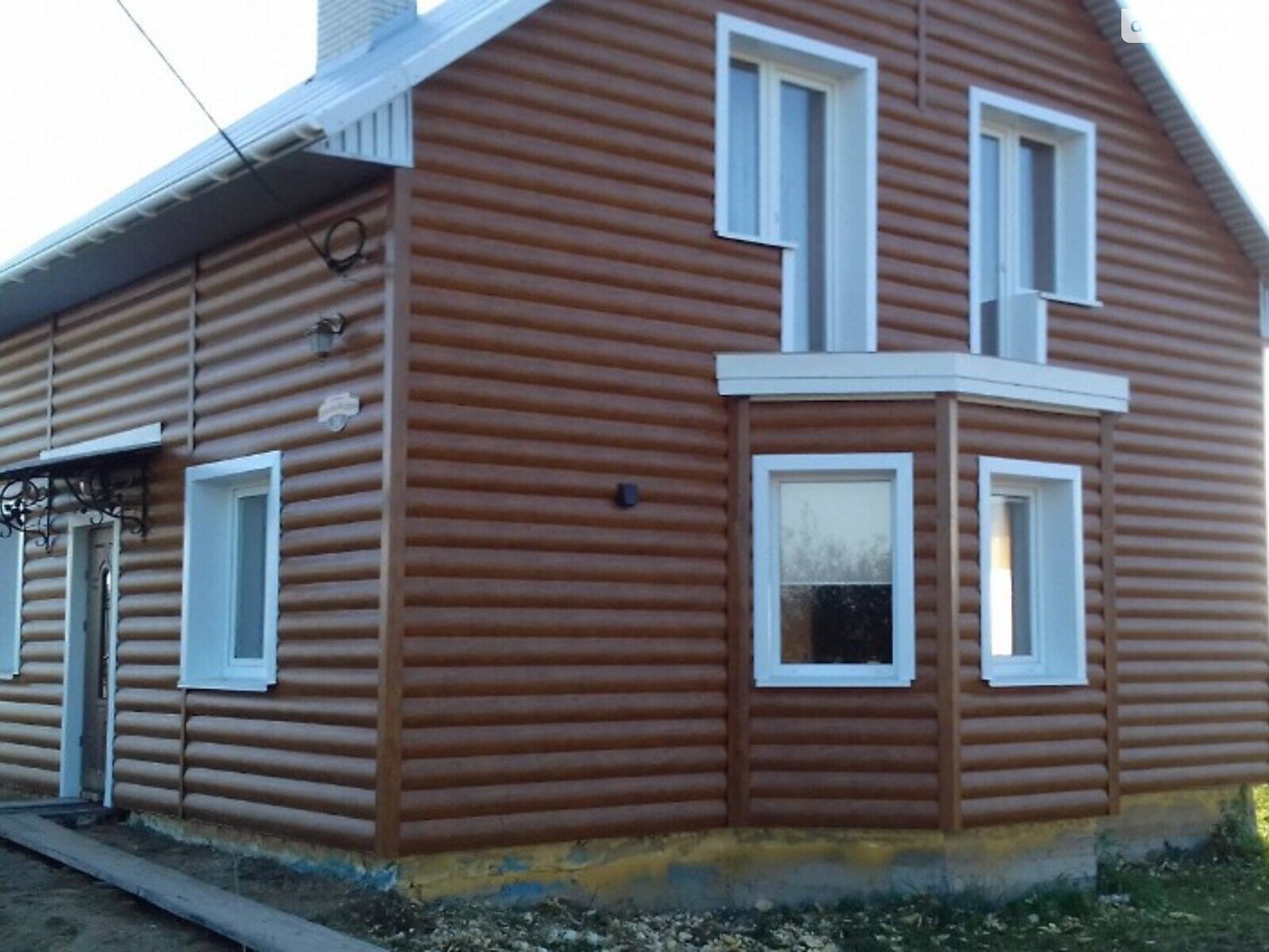 двухэтажный дом с ремонтом, 103 кв. м, кирпич. Продажа в Глубокой район Глубокая фото 1