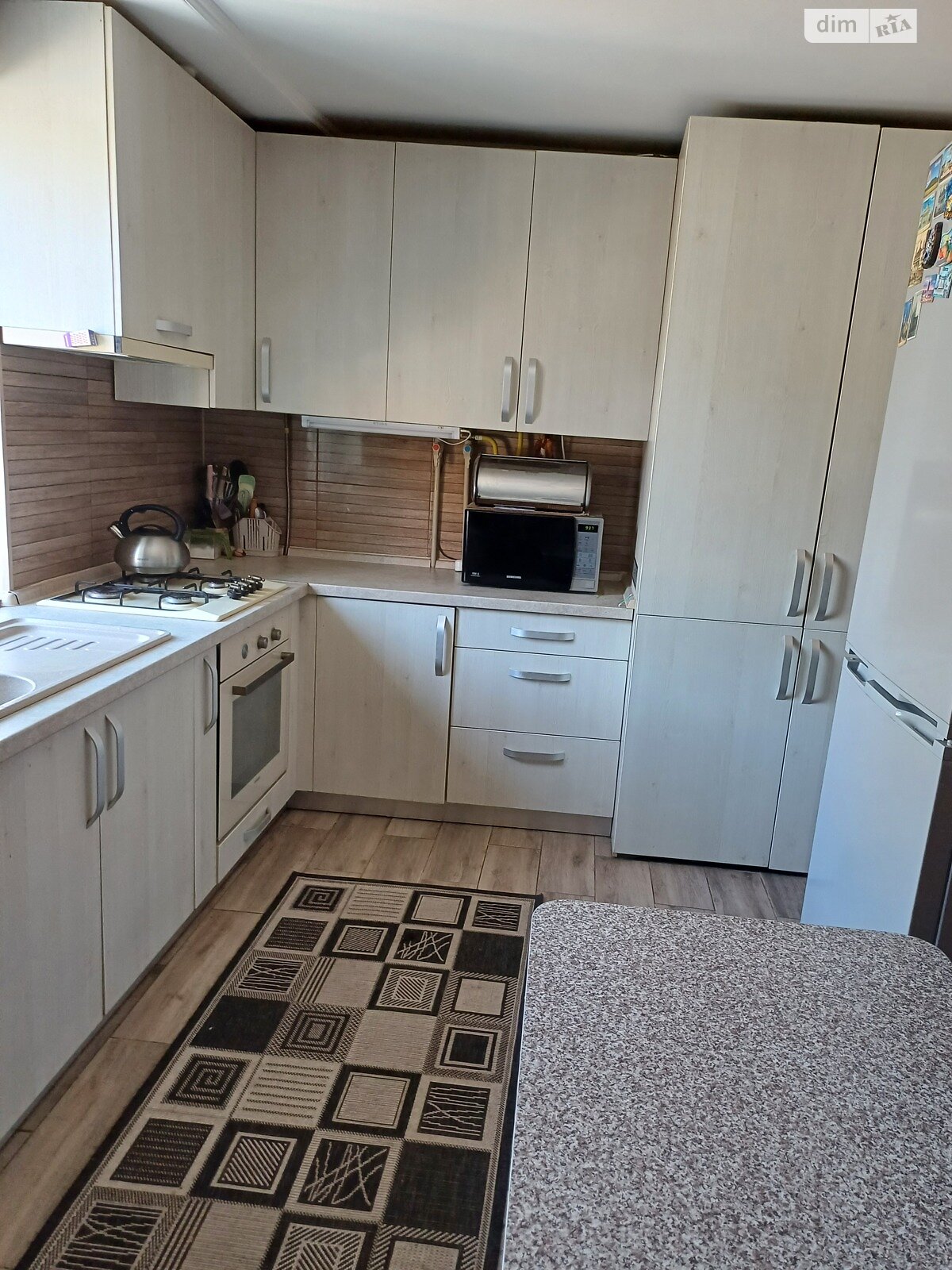 одноэтажный дом с гаражом, 86.4 кв. м, кирпич. Продажа в Глухове район Глухов фото 1 одноэтажный дом с гаражом, 86.4 кв. м, кирпич. Продажа в Глухове район Глухов фото 1