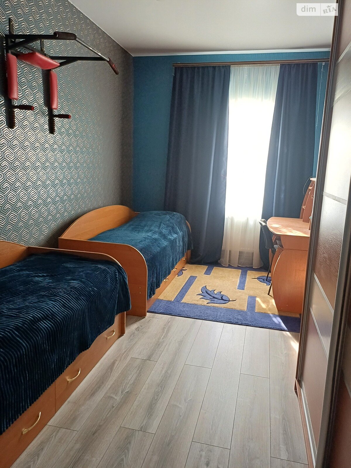 одноэтажный дом с гаражом, 86.4 кв. м, кирпич. Продажа в Глухове район Глухов фото 1 одноэтажный дом с гаражом, 86.4 кв. м, кирпич. Продажа в Глухове район Глухов фото 1
