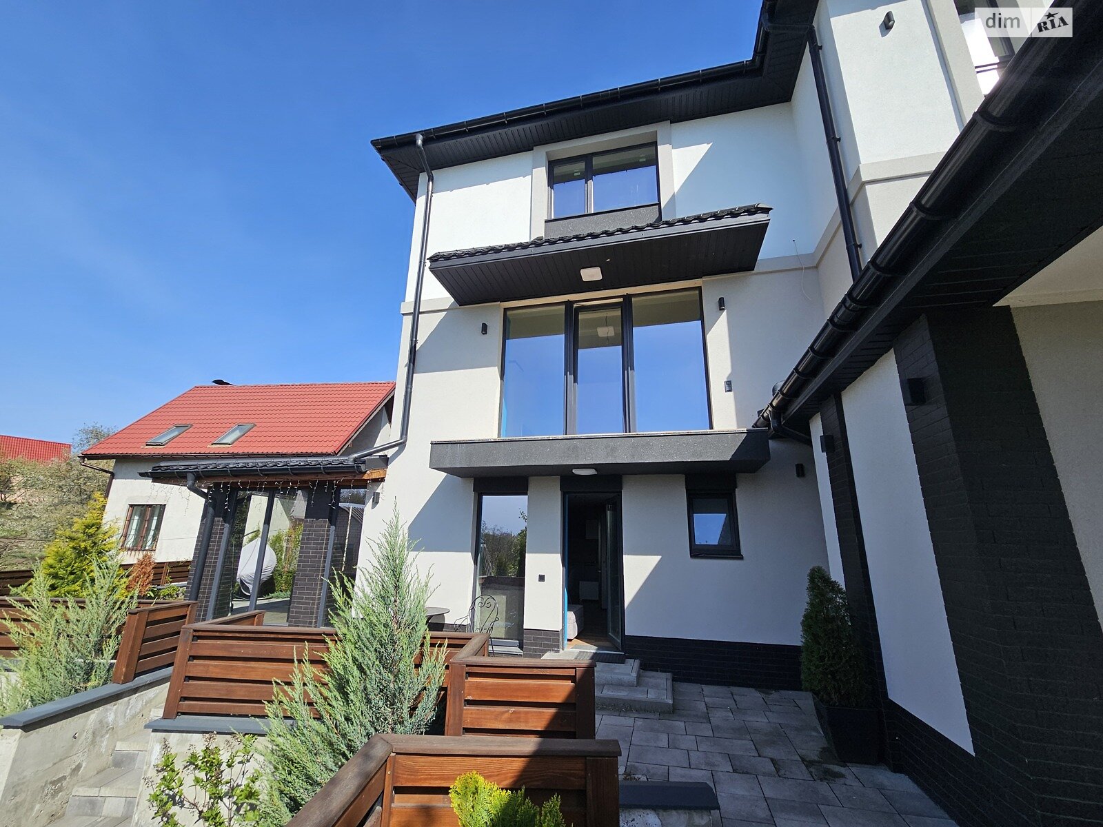 триповерховий будинок з верандою, 259.6 кв. м, цегла. Продаж у Глибічці фото 1 триповерховий будинок з верандою, 259.6 кв. м, цегла. Продаж у Глибічці фото 1