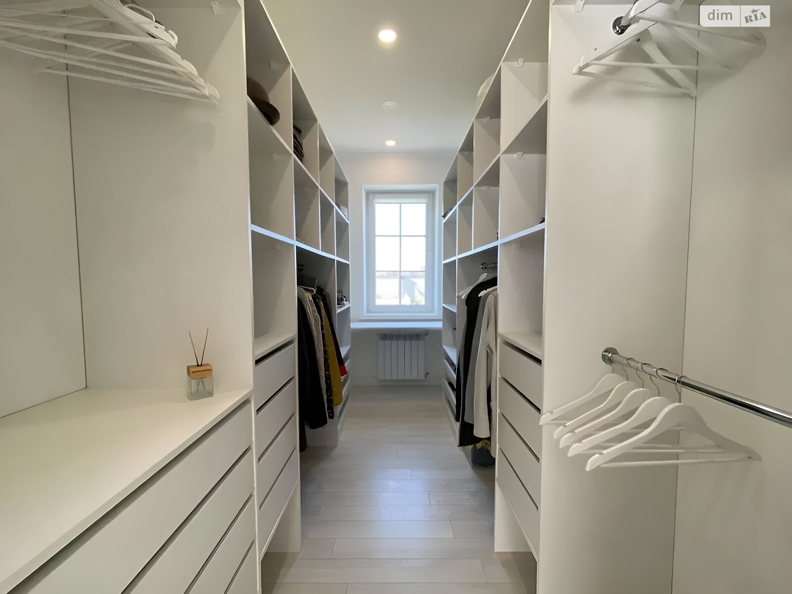 одноэтажный дом, 220 кв. м, кирпич. Продажа в Гнатовке фото 1 одноэтажный дом, 220 кв. м, кирпич. Продажа в Гнатовке фото 1