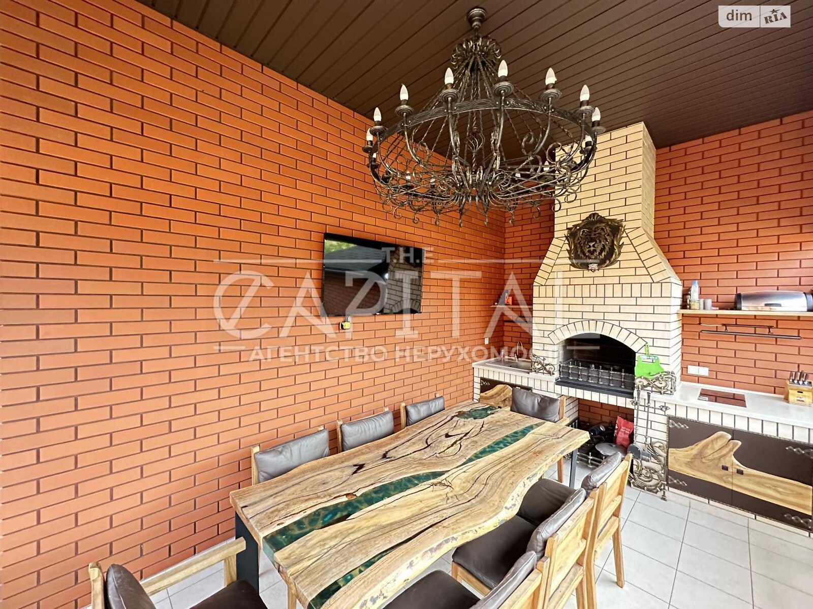 одноэтажный дом с отоплением, 229.9 кв. м, кирпич. Продажа в Гнатовке фото 1