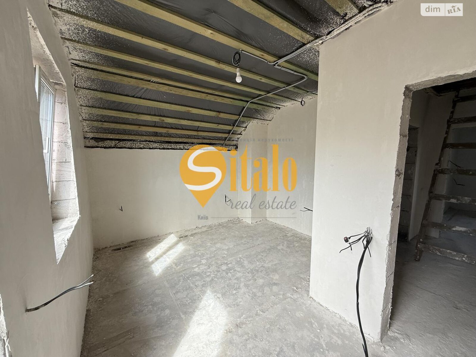 двухэтажный дом с балконом, 140 кв. м, кирпич. Продажа в Гнедине фото 1