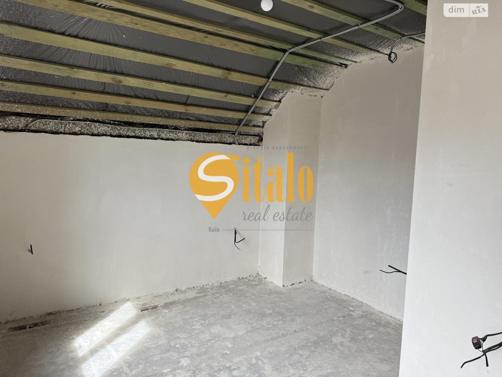 двухэтажный дом с балконом, 140 кв. м, кирпич. Продажа в Гнедине фото 1