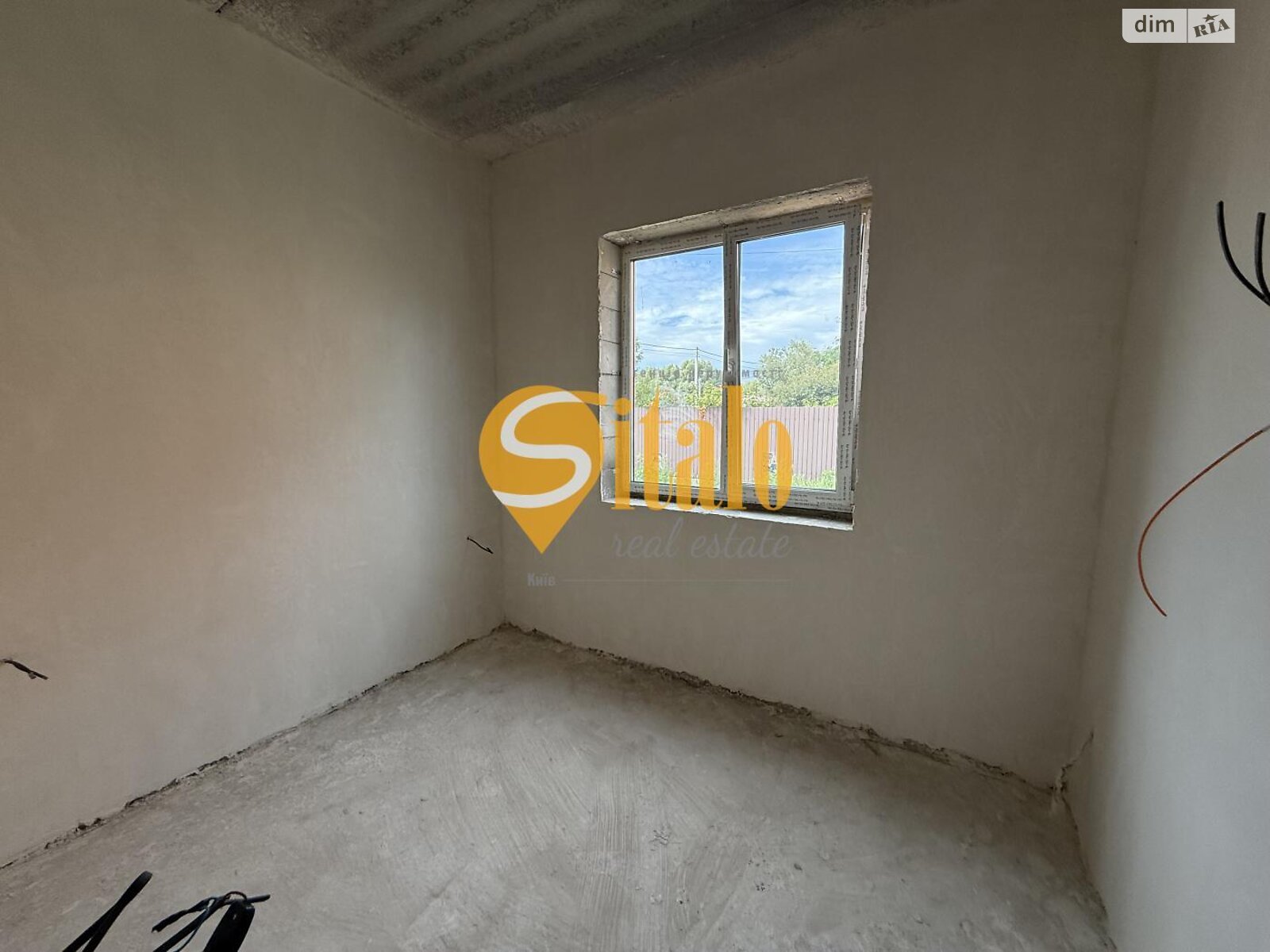 двухэтажный дом с балконом, 140 кв. м, кирпич. Продажа в Гнедине фото 1