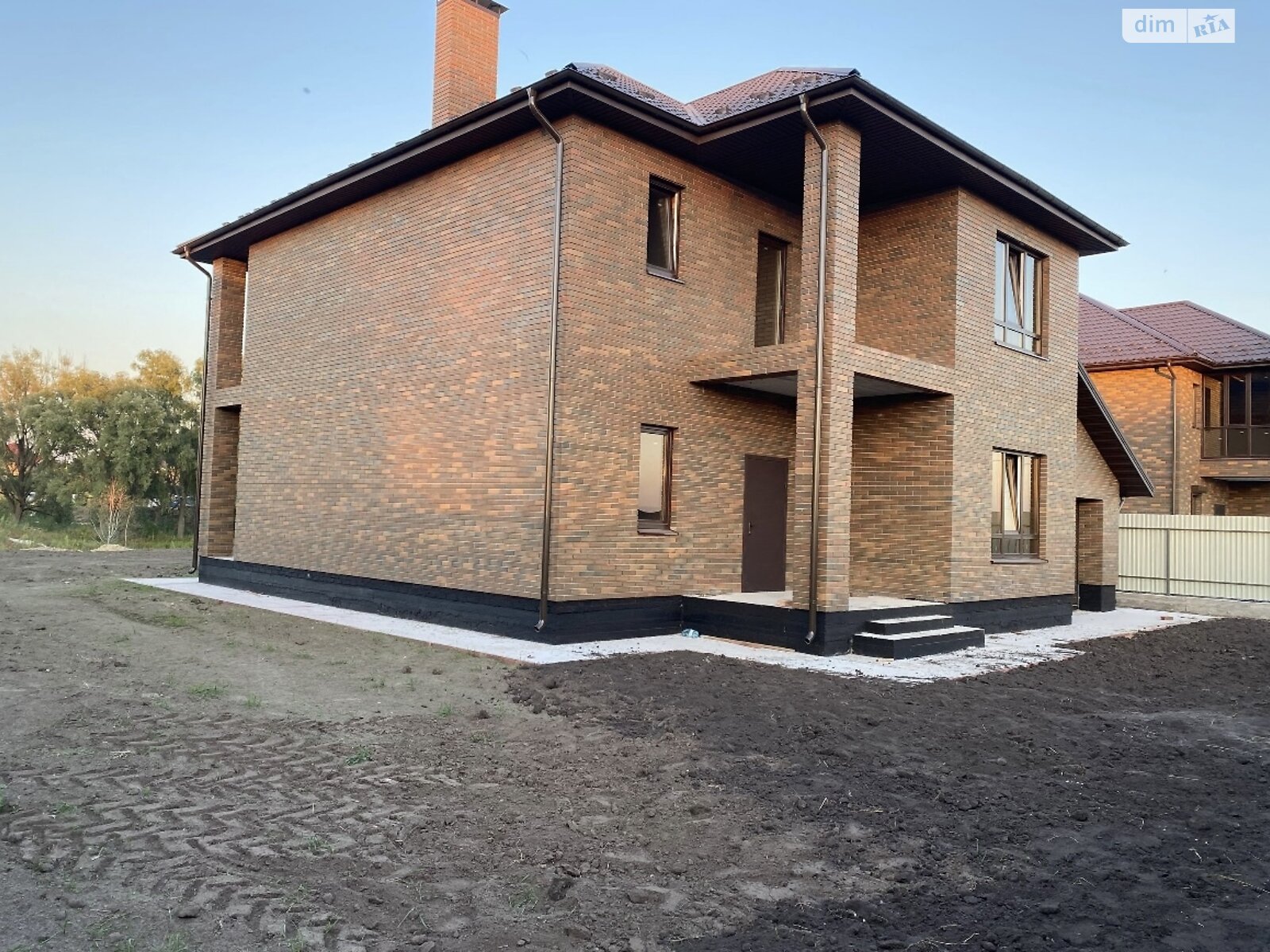 двоповерховий будинок з гаражем, 210 кв. м, цегла. Продаж у Гнідині фото 1 двоповерховий будинок з гаражем, 210 кв. м, цегла. Продаж у Гнідині фото 1