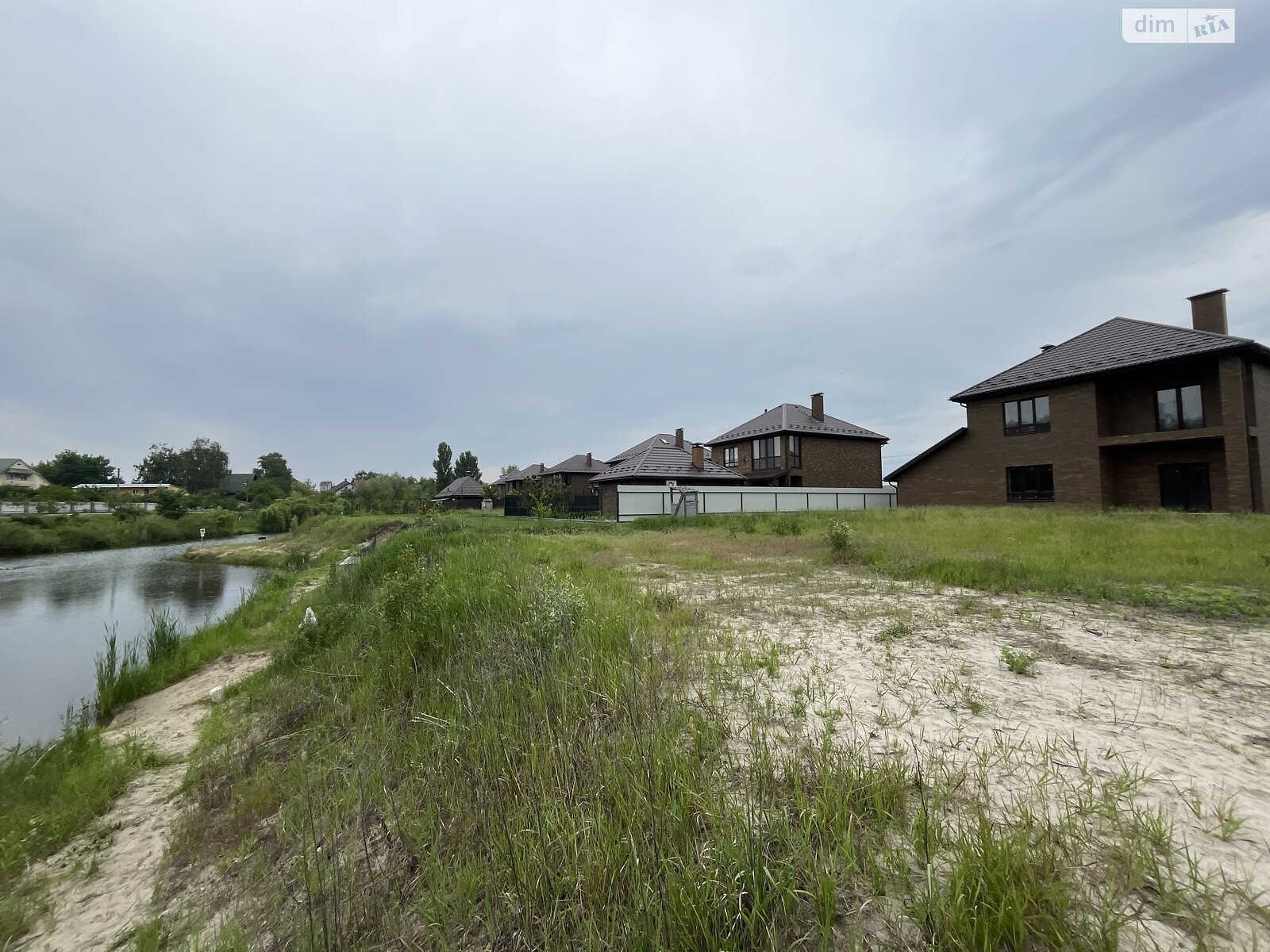 двоповерховий будинок з гаражем, 210 кв. м, цегла. Продаж у Гнідині фото 1 двоповерховий будинок з гаражем, 210 кв. м, цегла. Продаж у Гнідині фото 1