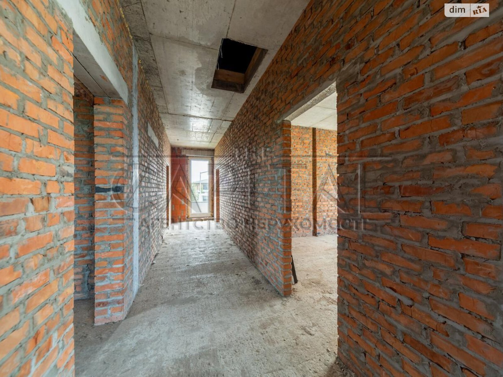двухэтажный дом с верандой, 335 кв. м, кирпич. Продажа в Гнедине фото 1 двухэтажный дом с верандой, 335 кв. м, кирпич. Продажа в Гнедине фото 1