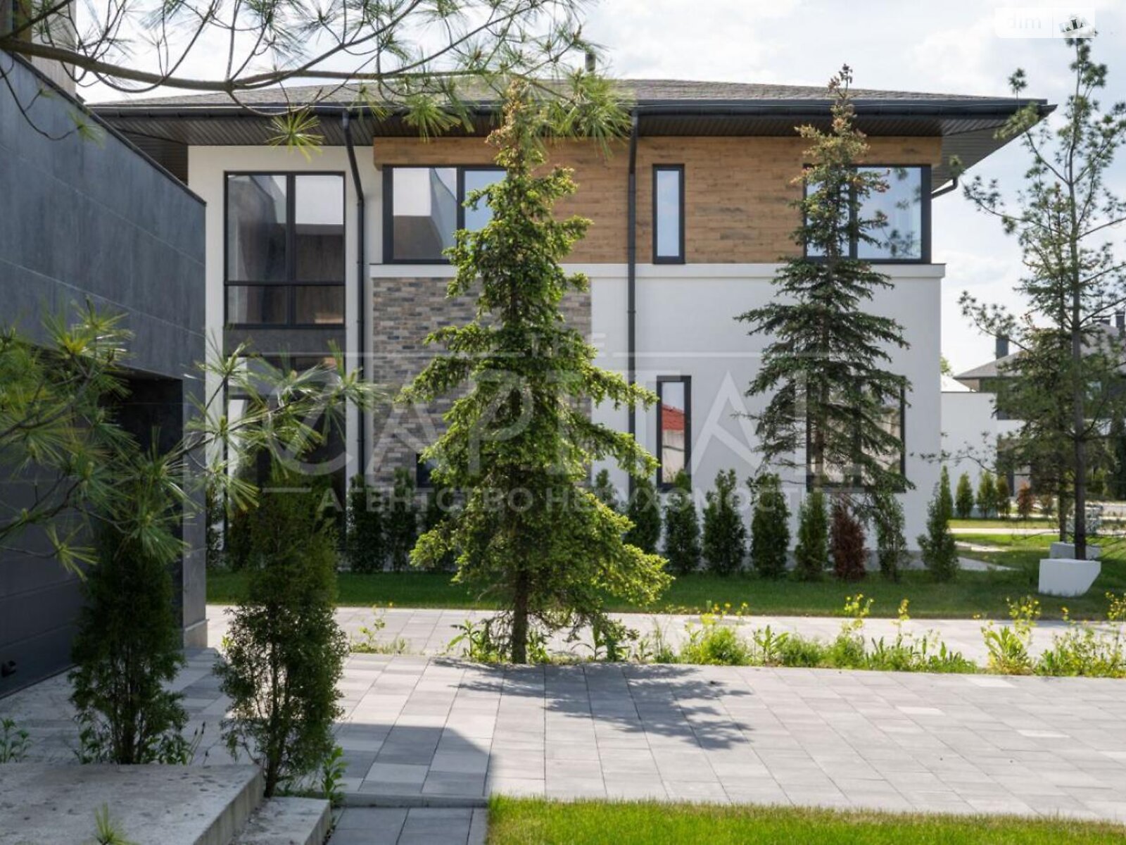 двоповерховий будинок з гаражем, 250 кв. м, цегла. Продаж у Гнідині фото 1 двоповерховий будинок з гаражем, 250 кв. м, цегла. Продаж у Гнідині фото 1