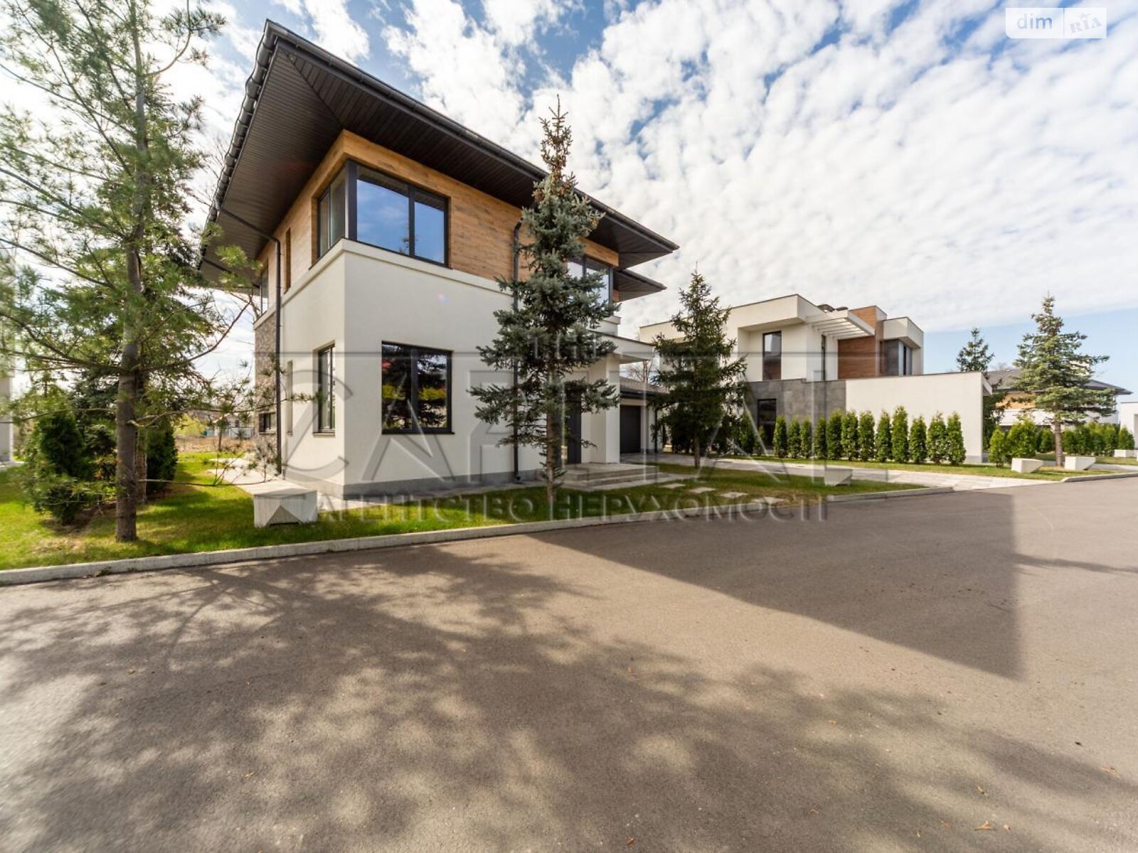 двоповерховий будинок з гаражем, 250 кв. м, цегла. Продаж у Гнідині фото 1 двоповерховий будинок з гаражем, 250 кв. м, цегла. Продаж у Гнідині фото 1