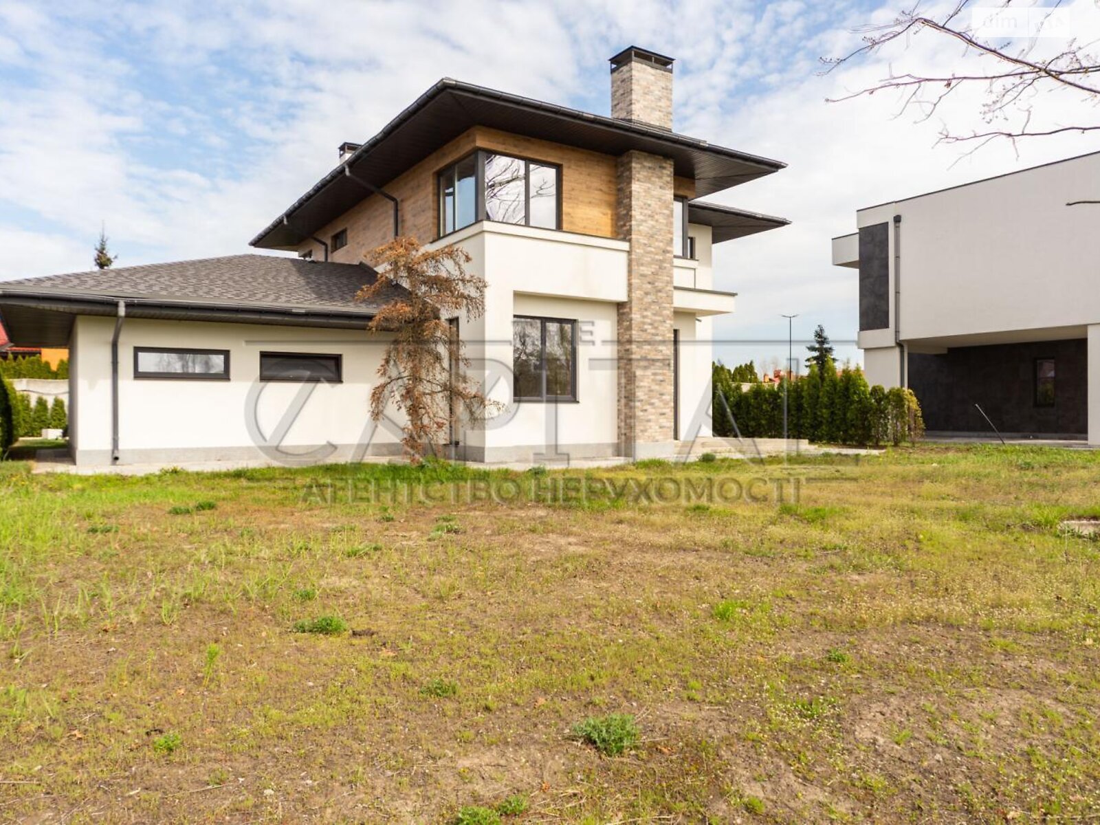 двоповерховий будинок з гаражем, 250 кв. м, цегла. Продаж у Гнідині фото 1 двоповерховий будинок з гаражем, 250 кв. м, цегла. Продаж у Гнідині фото 1
