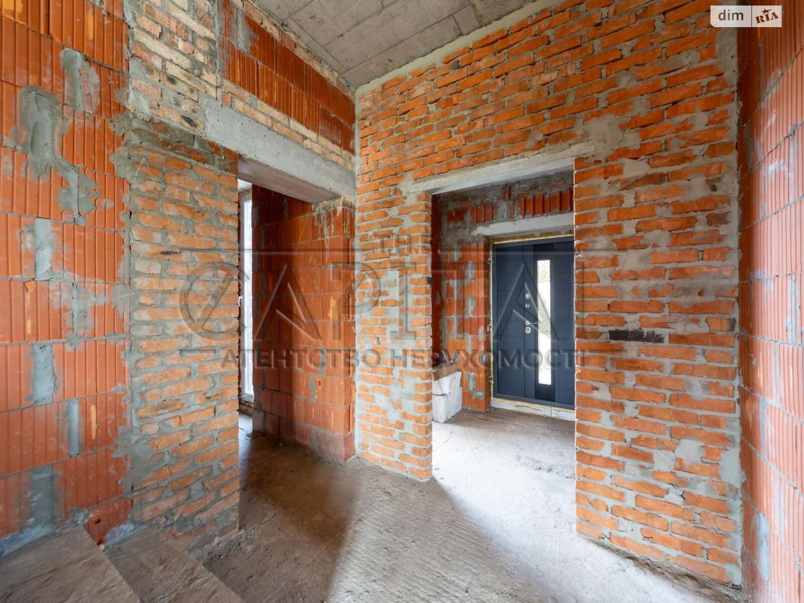 двоповерховий будинок з гаражем, 250 кв. м, цегла. Продаж у Гнідині фото 1 двоповерховий будинок з гаражем, 250 кв. м, цегла. Продаж у Гнідині фото 1