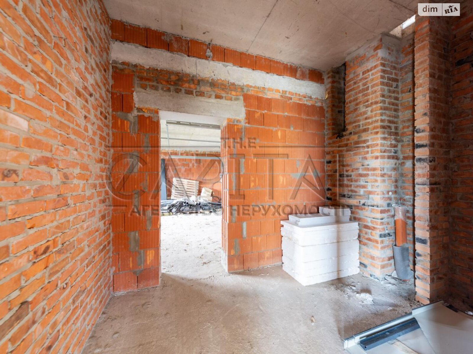 двоповерховий будинок з гаражем, 250 кв. м, цегла. Продаж у Гнідині фото 1 двоповерховий будинок з гаражем, 250 кв. м, цегла. Продаж у Гнідині фото 1