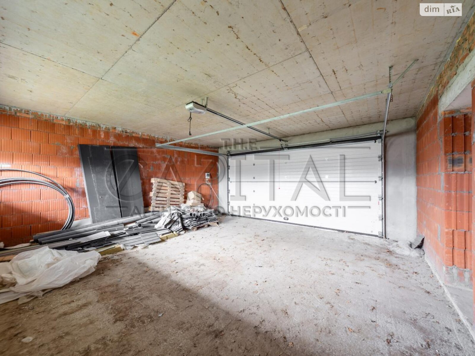 двоповерховий будинок з гаражем, 250 кв. м, цегла. Продаж у Гнідині фото 1 двоповерховий будинок з гаражем, 250 кв. м, цегла. Продаж у Гнідині фото 1