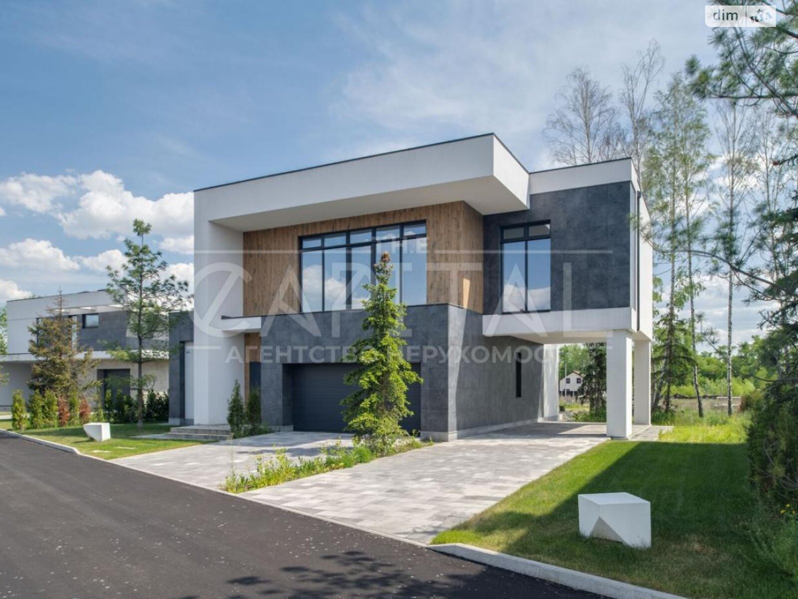 двухэтажный дом с гаражом, 220 кв. м, кирпич. Продажа в Гнедине фото 1 двухэтажный дом с гаражом, 220 кв. м, кирпич. Продажа в Гнедине фото 1
