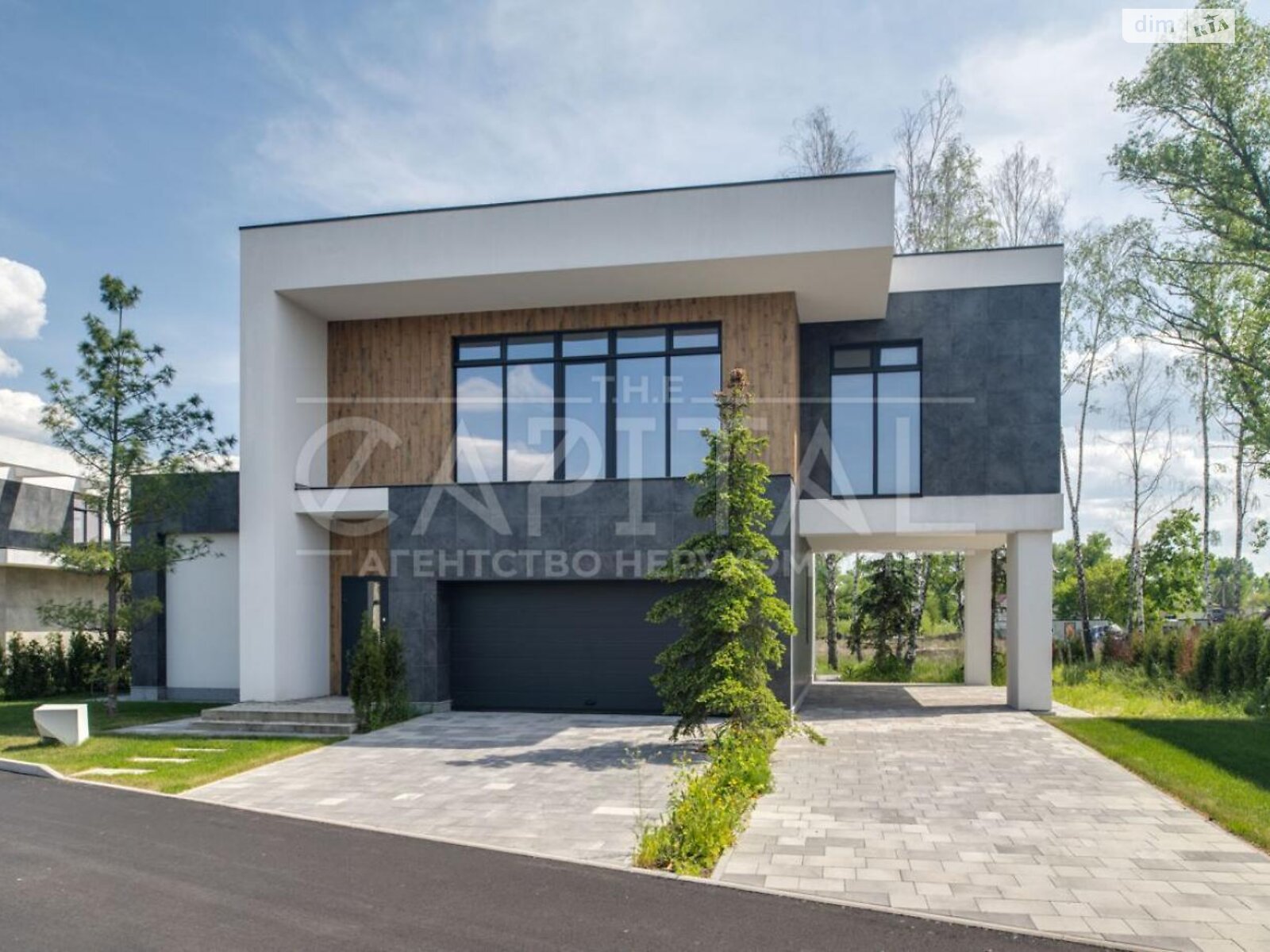 двухэтажный дом с гаражом, 220 кв. м, кирпич. Продажа в Гнедине фото 1 двухэтажный дом с гаражом, 220 кв. м, кирпич. Продажа в Гнедине фото 1