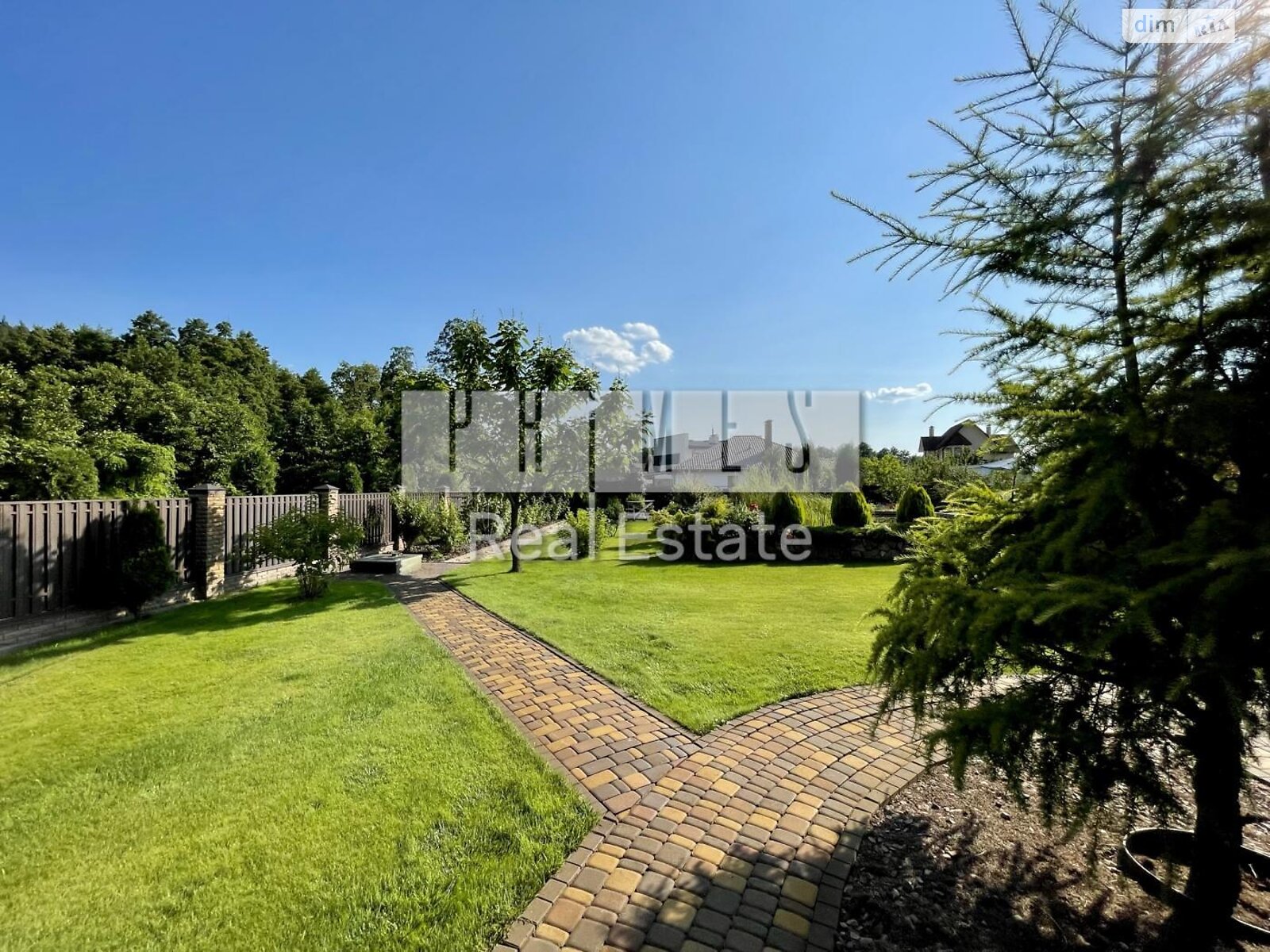 двоповерховий будинок з гаражем, 310 кв. м, цегла. Продаж у Гнідині фото 1 двоповерховий будинок з гаражем, 310 кв. м, цегла. Продаж у Гнідині фото 1