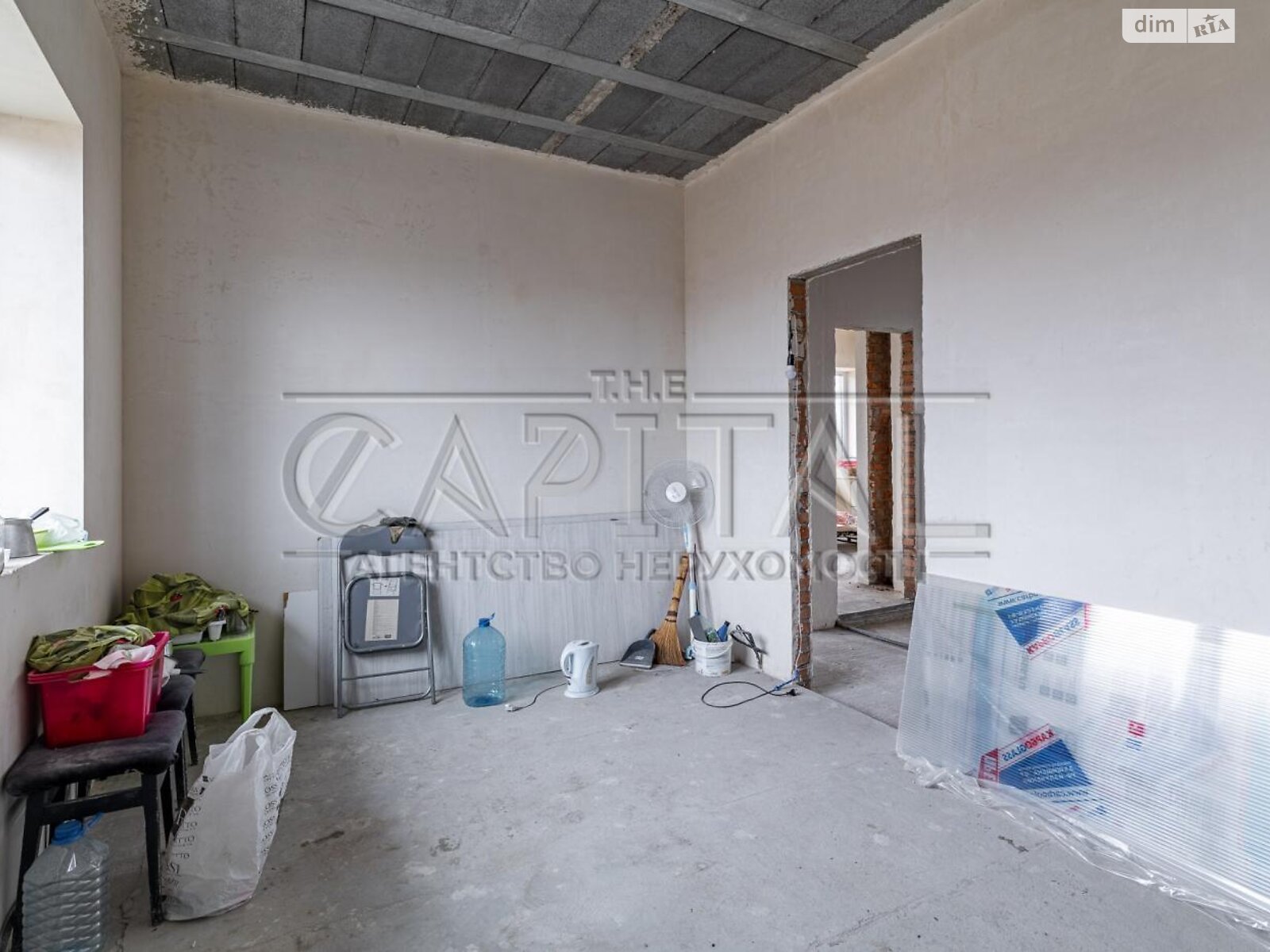 двухэтажный дом с гаражом, 214 кв. м, кирпич. Продажа в Гнедине фото 1