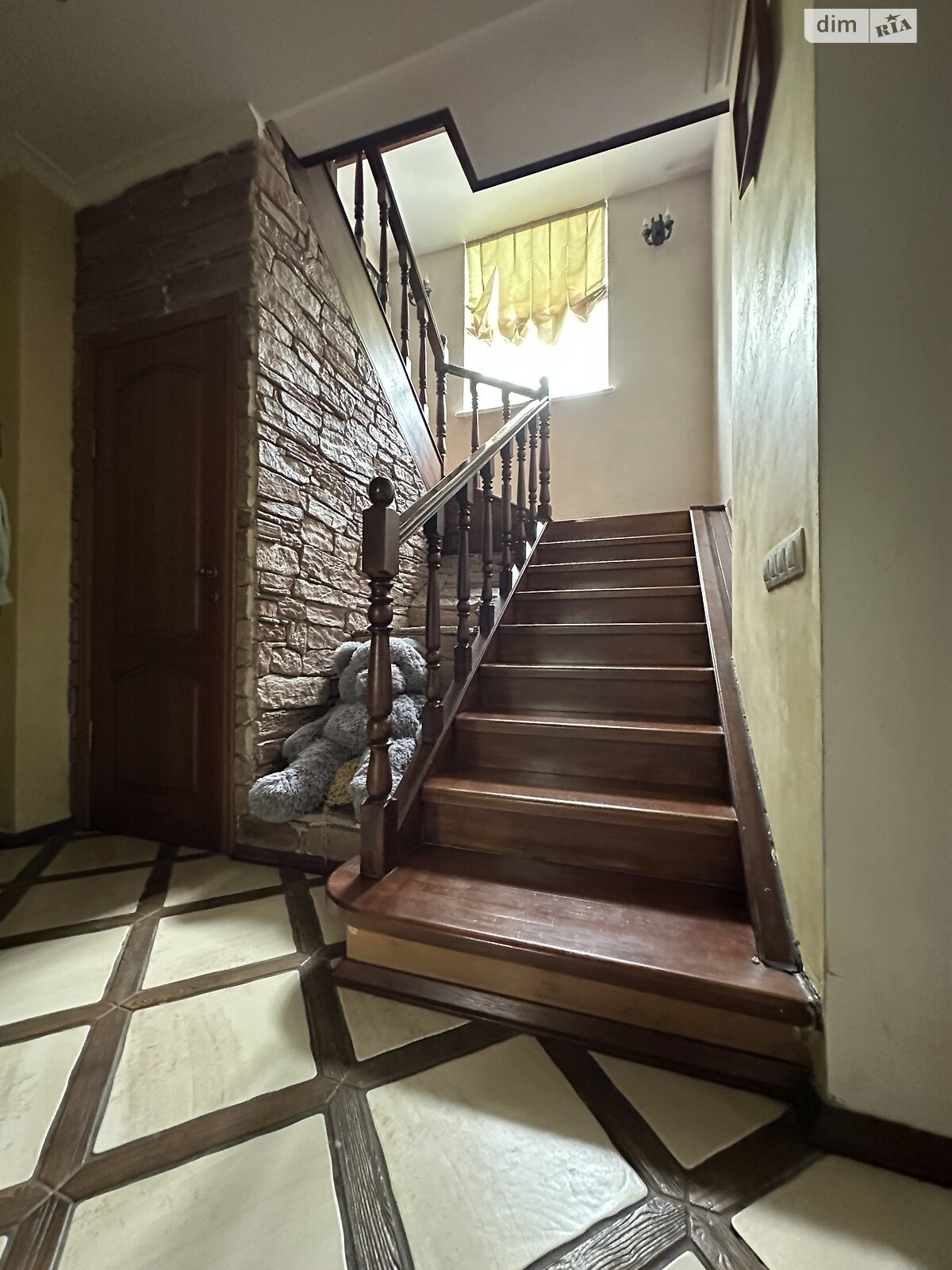 двоповерховий будинок з балконом, 250 кв. м, цегла. Продаж у Гнідині фото 1 двоповерховий будинок з балконом, 250 кв. м, цегла. Продаж у Гнідині фото 1