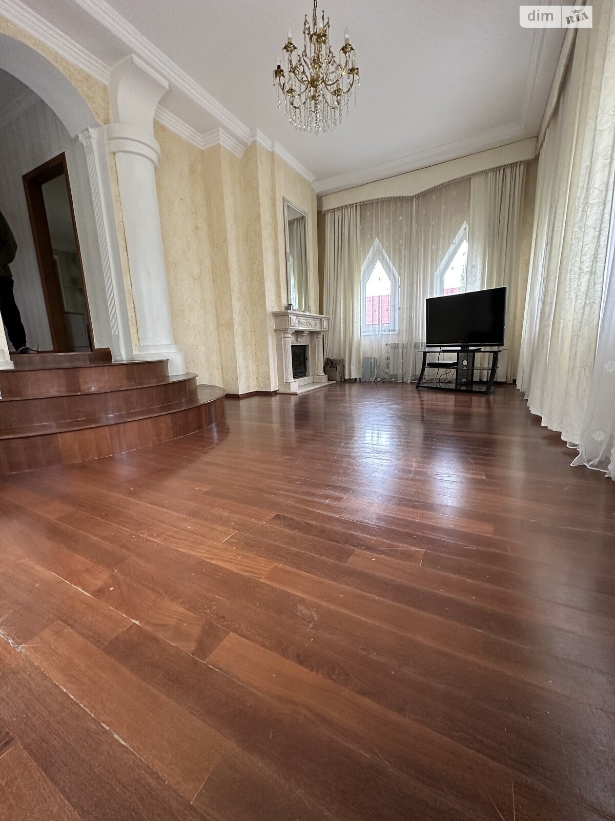 двоповерховий будинок з балконом, 250 кв. м, цегла. Продаж у Гнідині фото 1 двоповерховий будинок з балконом, 250 кв. м, цегла. Продаж у Гнідині фото 1