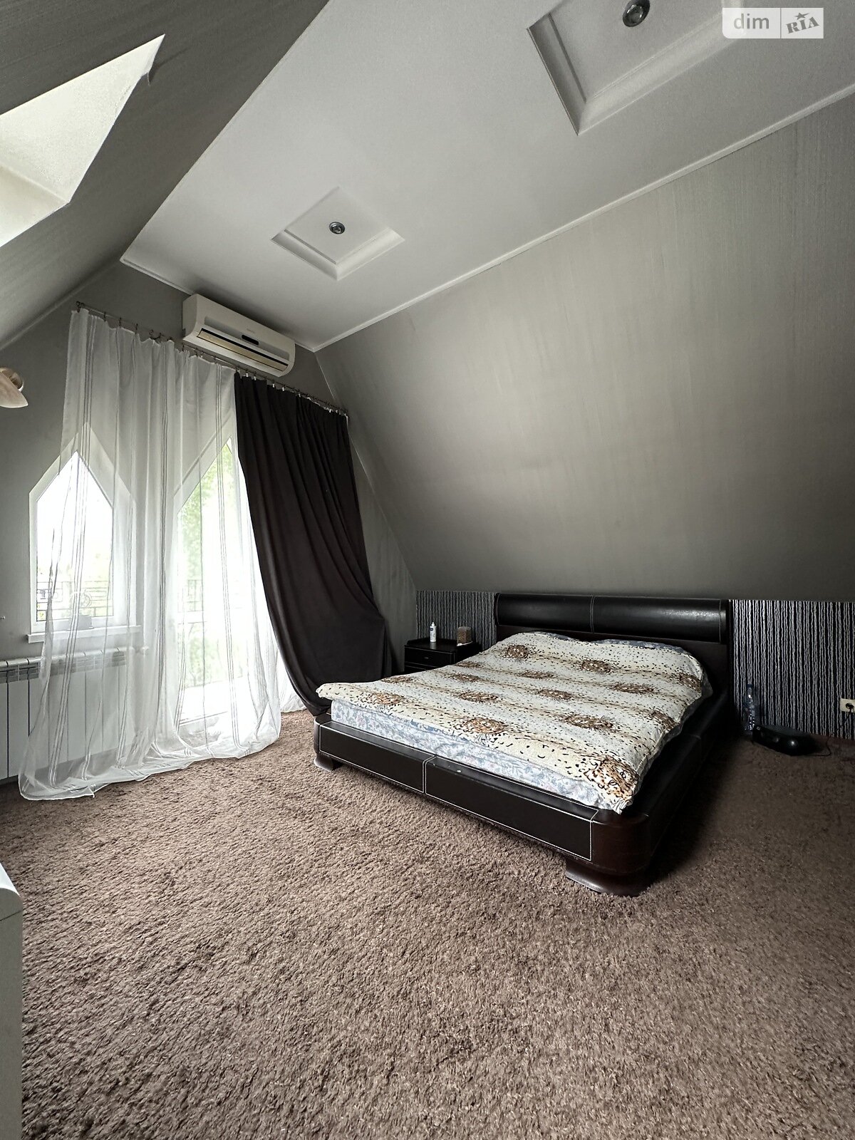двоповерховий будинок з балконом, 250 кв. м, цегла. Продаж у Гнідині фото 1 двоповерховий будинок з балконом, 250 кв. м, цегла. Продаж у Гнідині фото 1