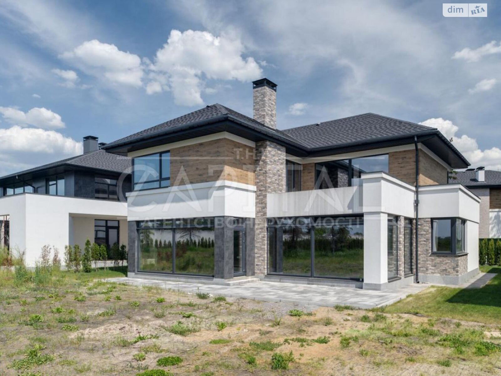 двоповерховий будинок, 300 кв. м, цегла. Продаж у Гнідині фото 1 двоповерховий будинок, 300 кв. м, цегла. Продаж у Гнідині фото 1