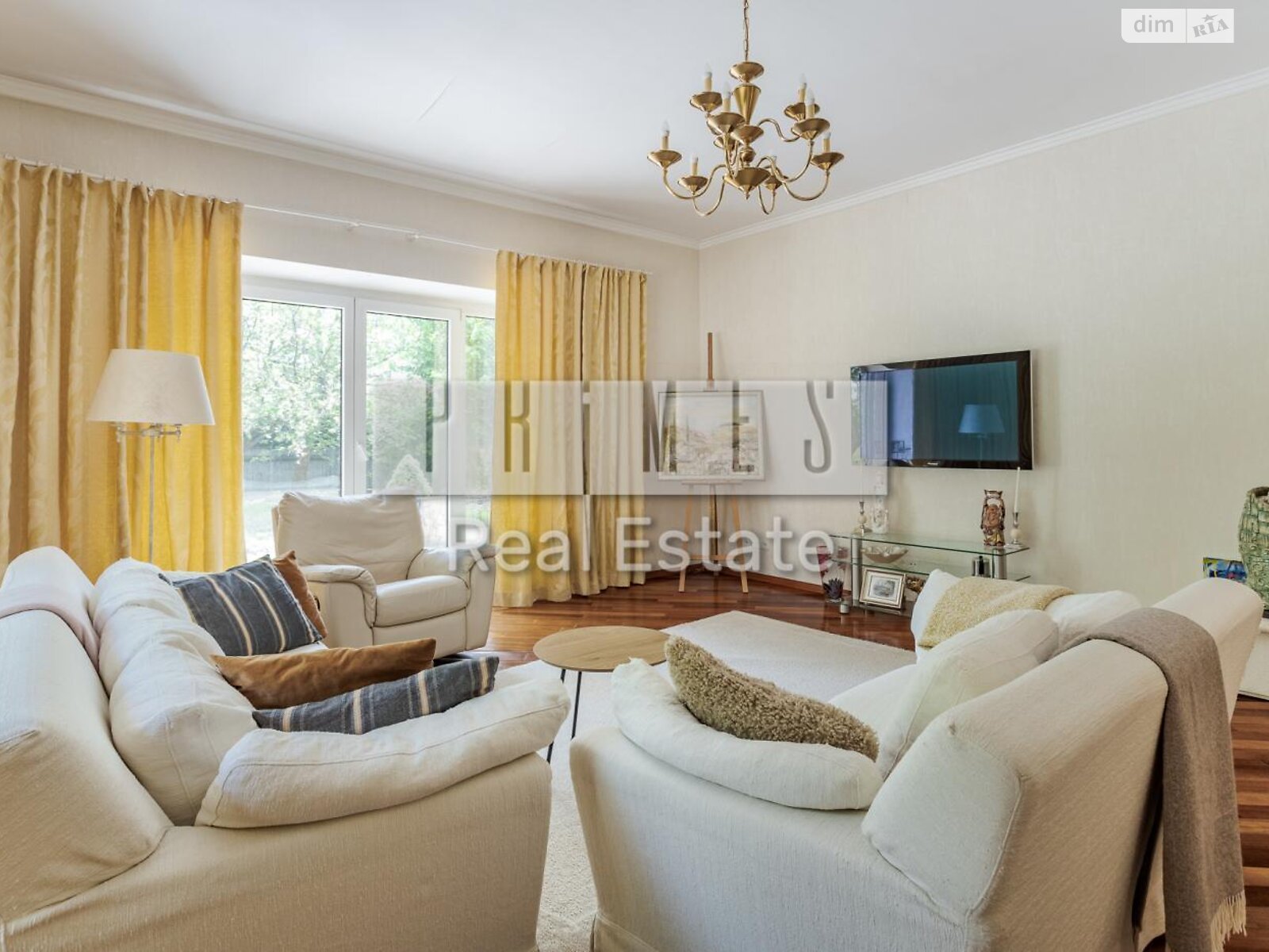 трехэтажный дом с гаражом, 482.1 кв. м, кирпич. Продажа в Гнедине фото 1 трехэтажный дом с гаражом, 482.1 кв. м, кирпич. Продажа в Гнедине фото 1
