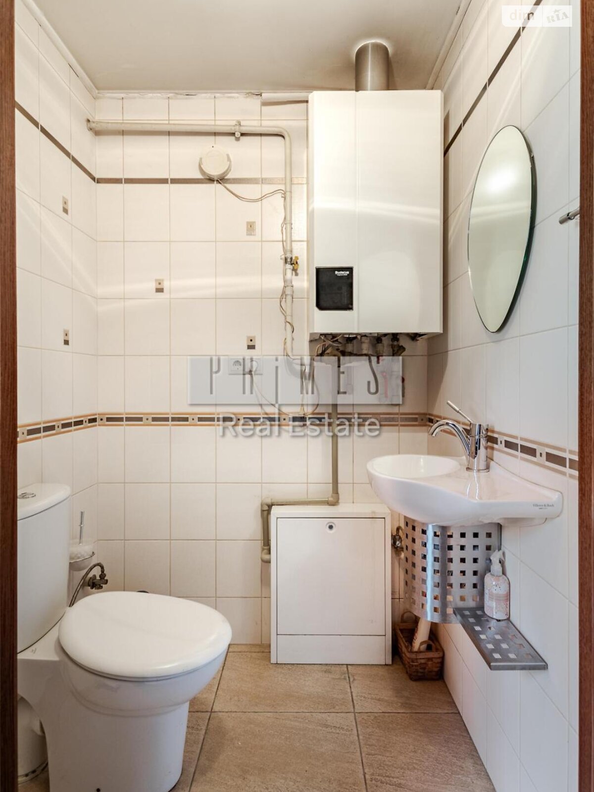 трехэтажный дом с гаражом, 482.1 кв. м, кирпич. Продажа в Гнедине фото 1 трехэтажный дом с гаражом, 482.1 кв. м, кирпич. Продажа в Гнедине фото 1