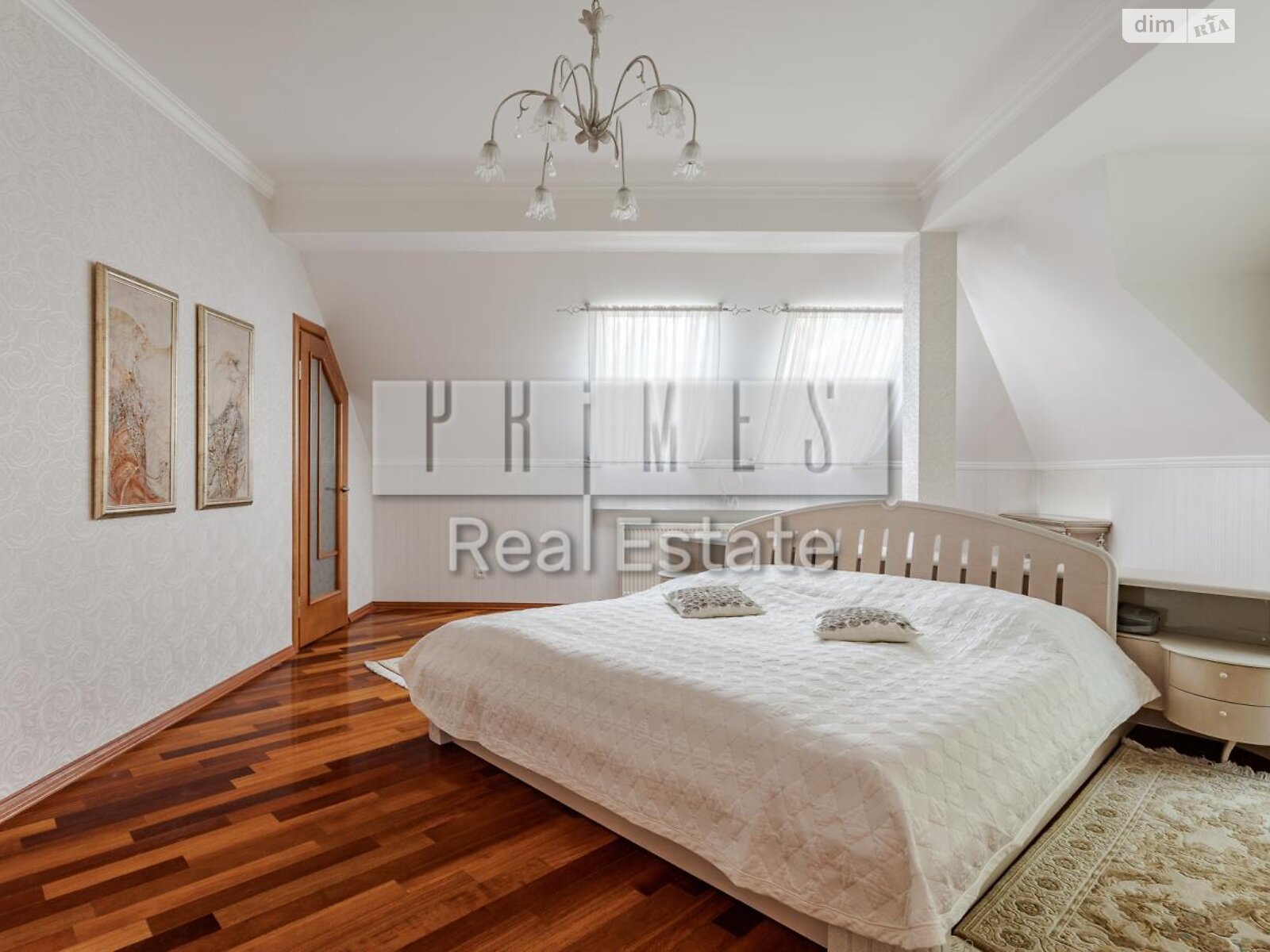трехэтажный дом с верандой, 484 кв. м, кирпич. Продажа в Гнедине фото 1 трехэтажный дом с верандой, 484 кв. м, кирпич. Продажа в Гнедине фото 1