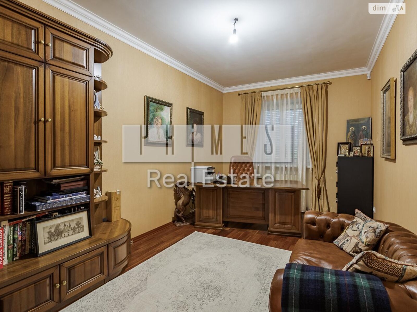 трехэтажный дом с верандой, 484 кв. м, кирпич. Продажа в Гнедине фото 1 трехэтажный дом с верандой, 484 кв. м, кирпич. Продажа в Гнедине фото 1
