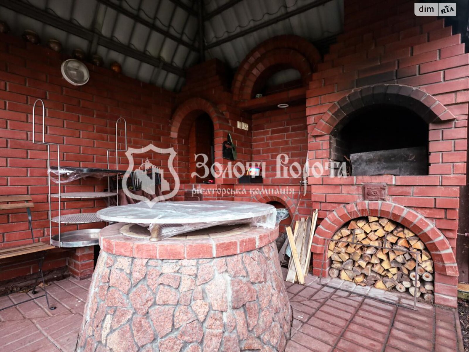 двухэтажный дом, 179.2 кв. м, кирпич. Продажа в Гнедине фото 1