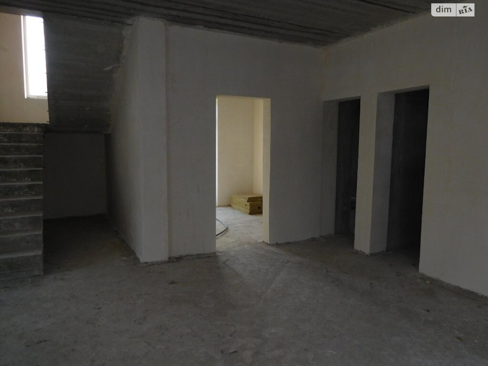 двухэтажный дом без мебели, 190 кв. м, керамический блок. Продажа в Гнедине фото 1