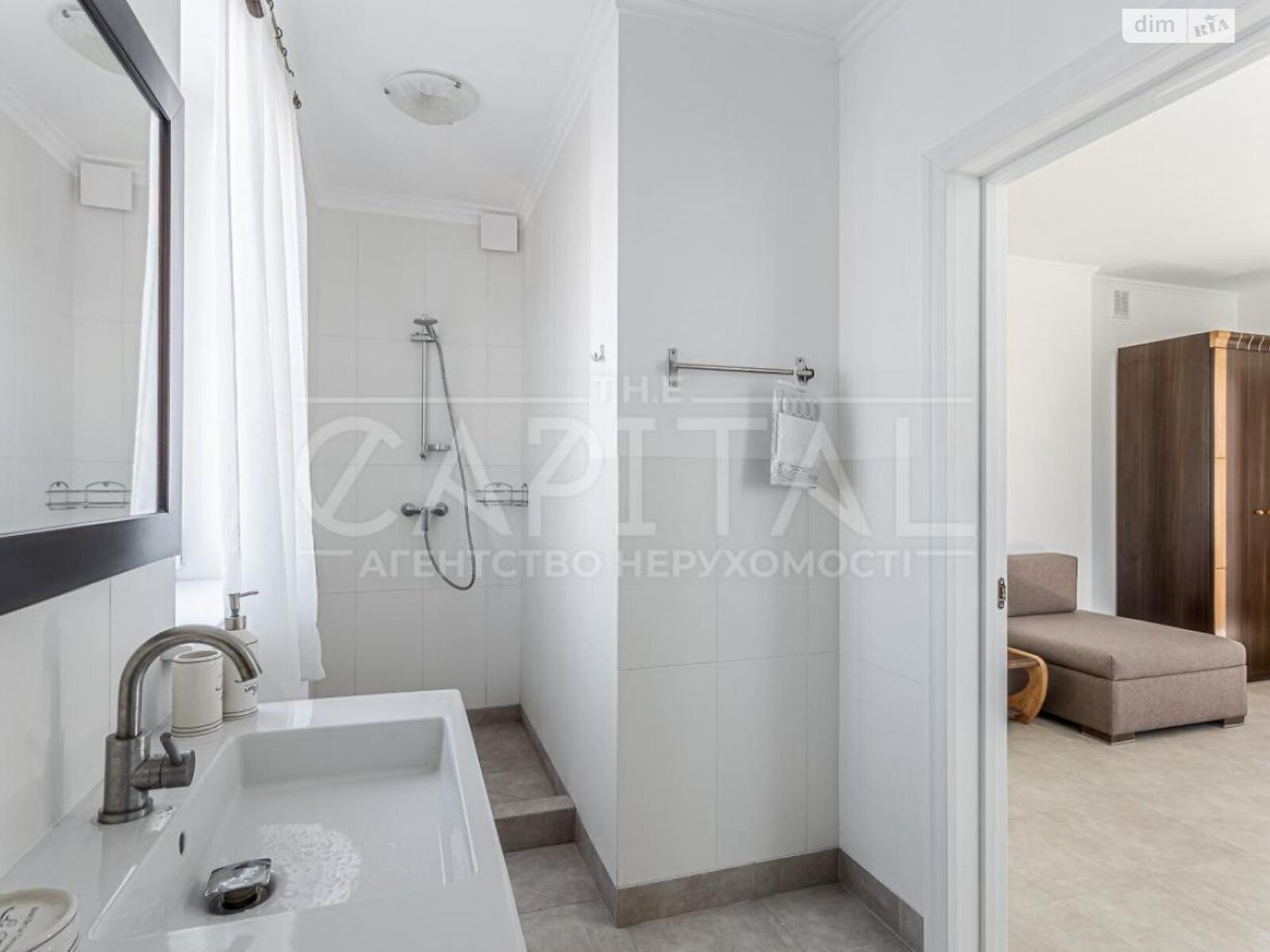 двухэтажный дом с гаражом, 160 кв. м, кирпич. Продажа в Гнедине фото 1 двухэтажный дом с гаражом, 160 кв. м, кирпич. Продажа в Гнедине фото 1