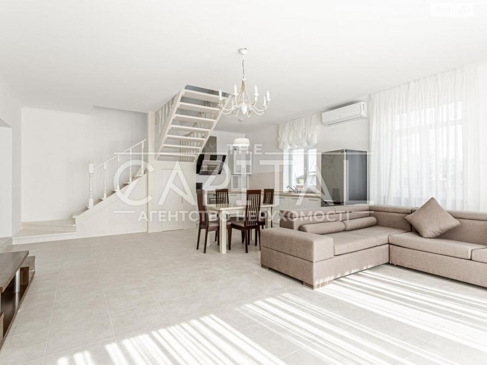 двухэтажный дом с гаражом, 160 кв. м, кирпич. Продажа в Гнедине фото 1 двухэтажный дом с гаражом, 160 кв. м, кирпич. Продажа в Гнедине фото 1