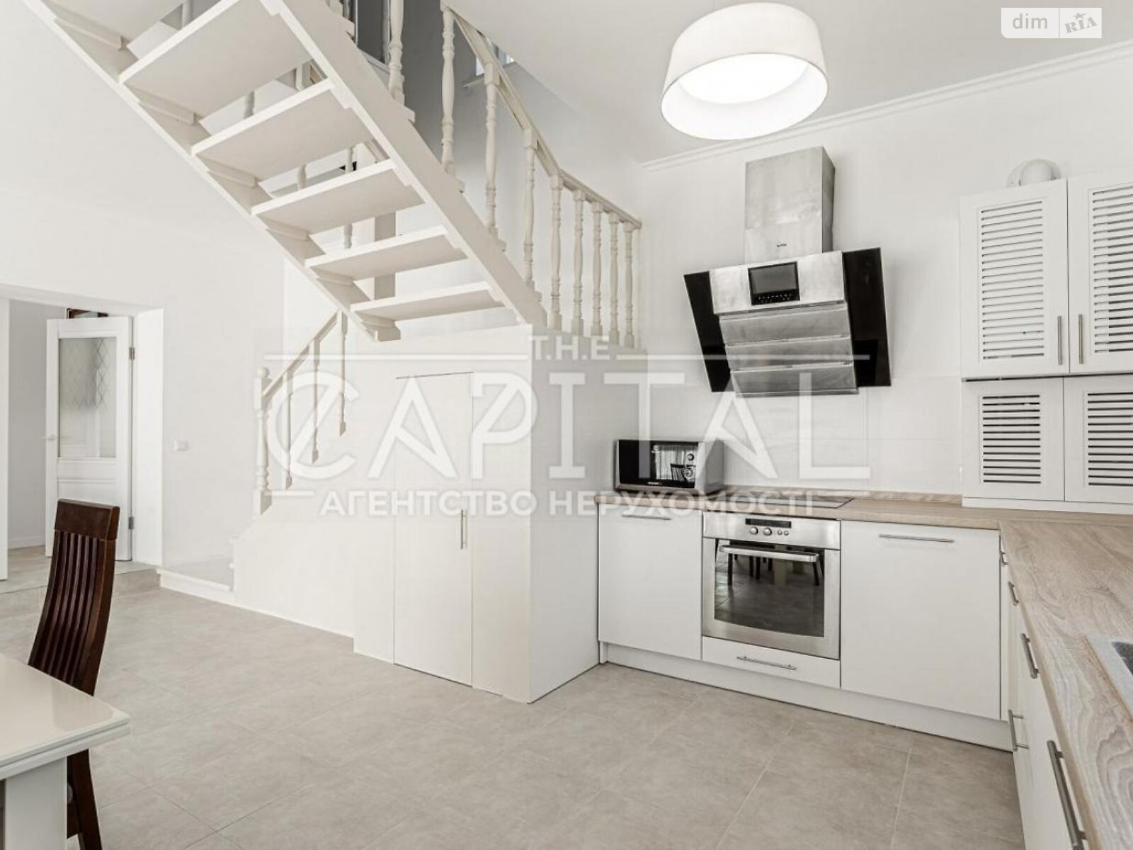 двухэтажный дом с гаражом, 160 кв. м, кирпич. Продажа в Гнедине фото 1 двухэтажный дом с гаражом, 160 кв. м, кирпич. Продажа в Гнедине фото 1