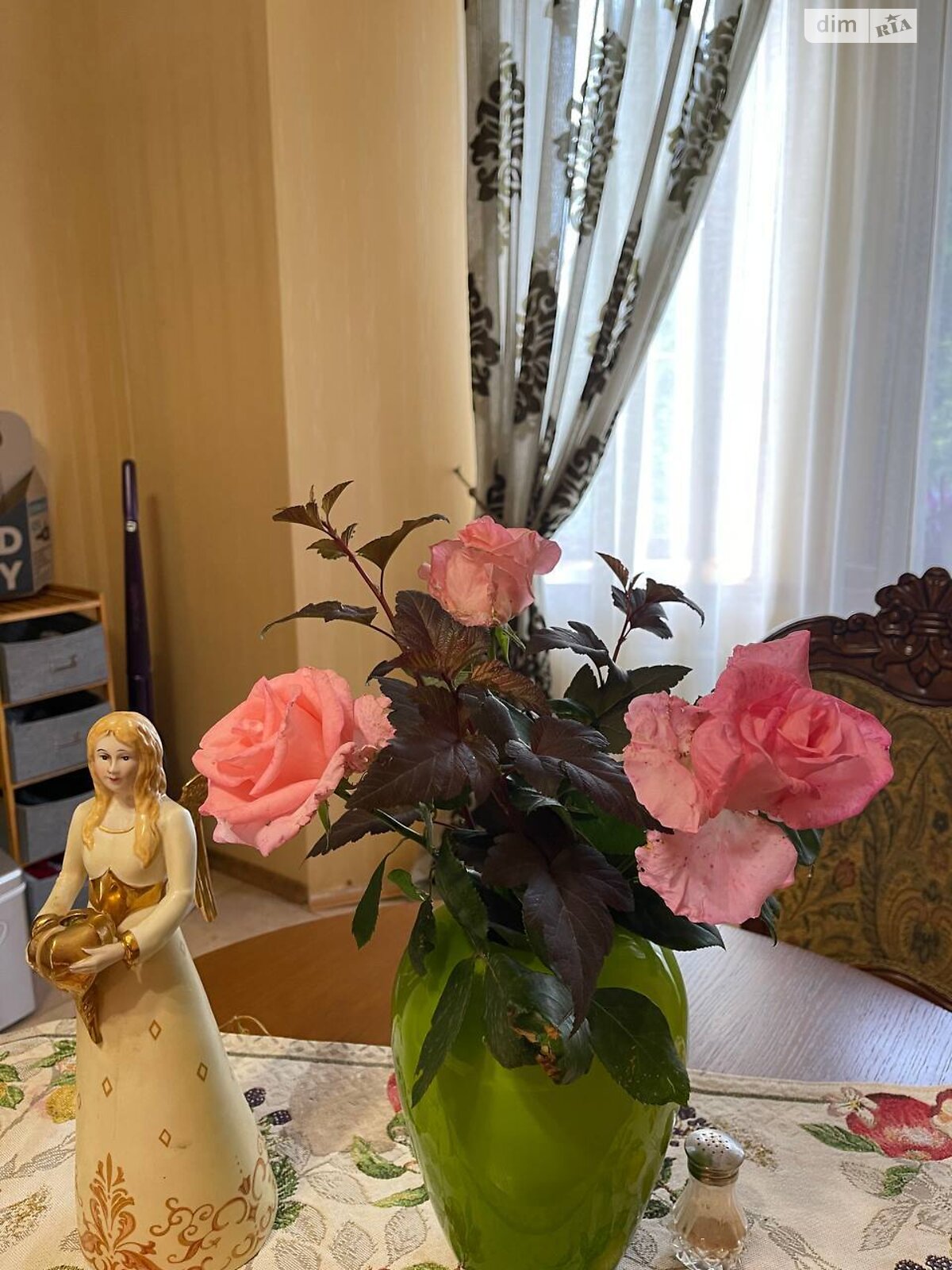 триповерховий будинок з верандою, 299 кв. м, цегла. Продаж у Гнідині фото 1 триповерховий будинок з верандою, 299 кв. м, цегла. Продаж у Гнідині фото 1
