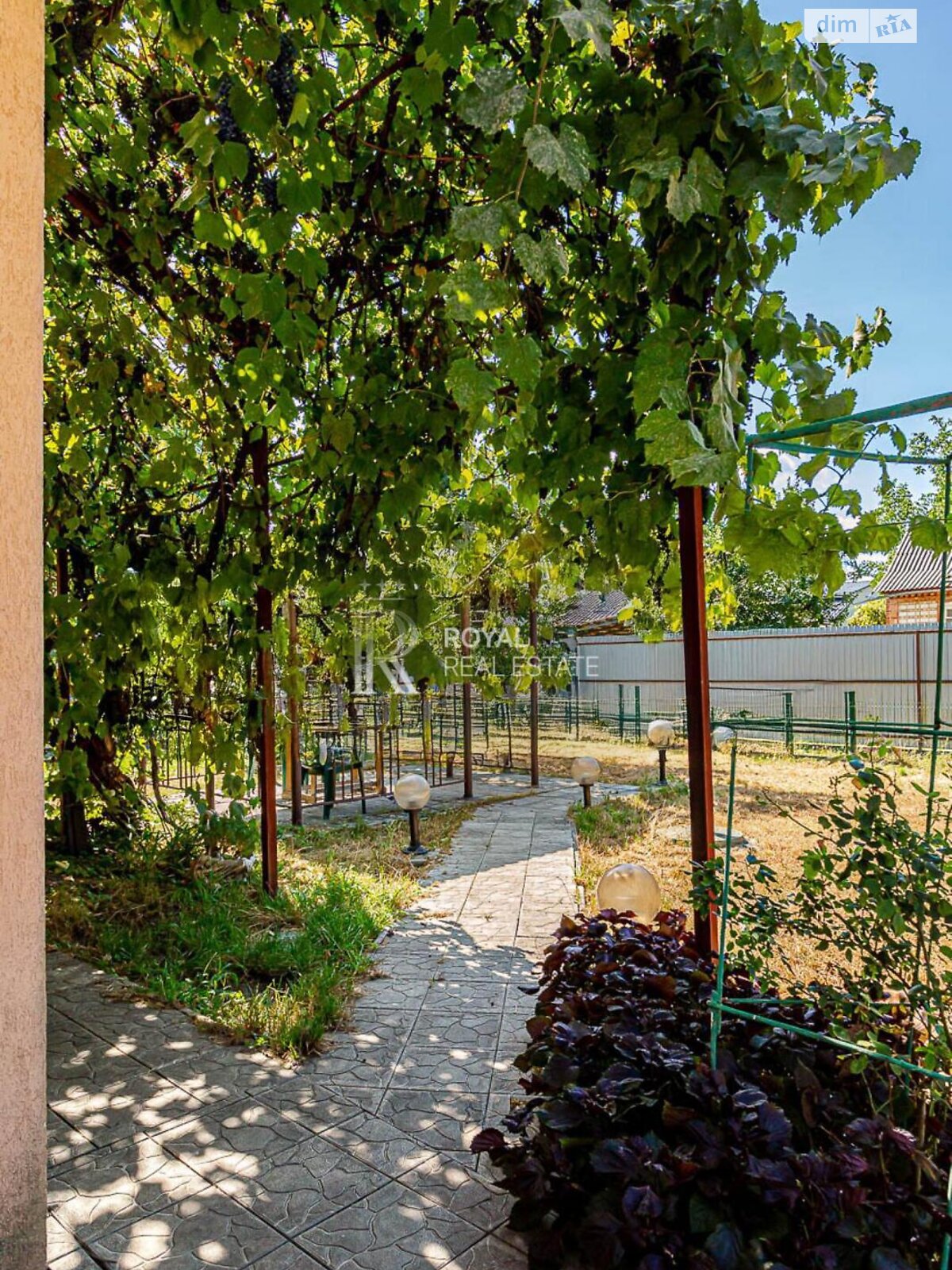 трехэтажный дом с верандой, 104.5 кв. м, кирпич. Продажа в Гнедине фото 1 трехэтажный дом с верандой, 104.5 кв. м, кирпич. Продажа в Гнедине фото 1