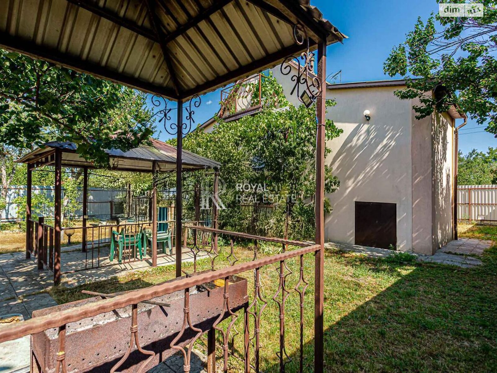 трехэтажный дом с верандой, 104.5 кв. м, кирпич. Продажа в Гнедине фото 1 трехэтажный дом с верандой, 104.5 кв. м, кирпич. Продажа в Гнедине фото 1