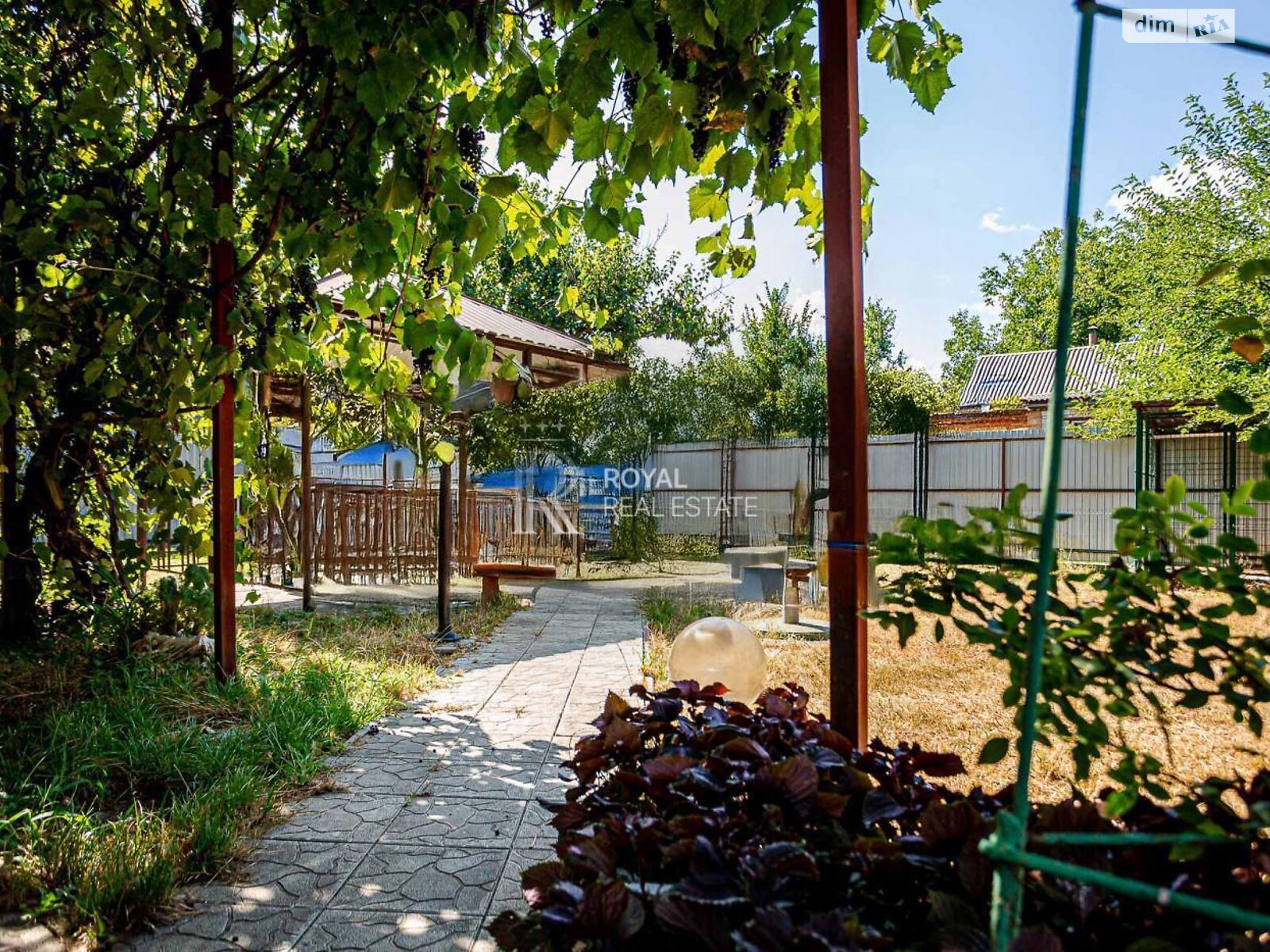 трехэтажный дом с верандой, 104.5 кв. м, кирпич. Продажа в Гнедине фото 1 трехэтажный дом с верандой, 104.5 кв. м, кирпич. Продажа в Гнедине фото 1