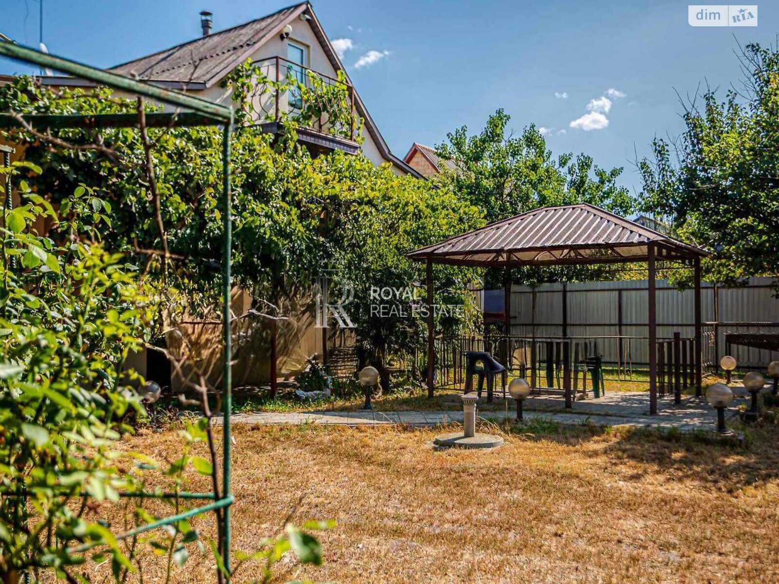 трехэтажный дом с верандой, 104.5 кв. м, кирпич. Продажа в Гнедине фото 1 трехэтажный дом с верандой, 104.5 кв. м, кирпич. Продажа в Гнедине фото 1