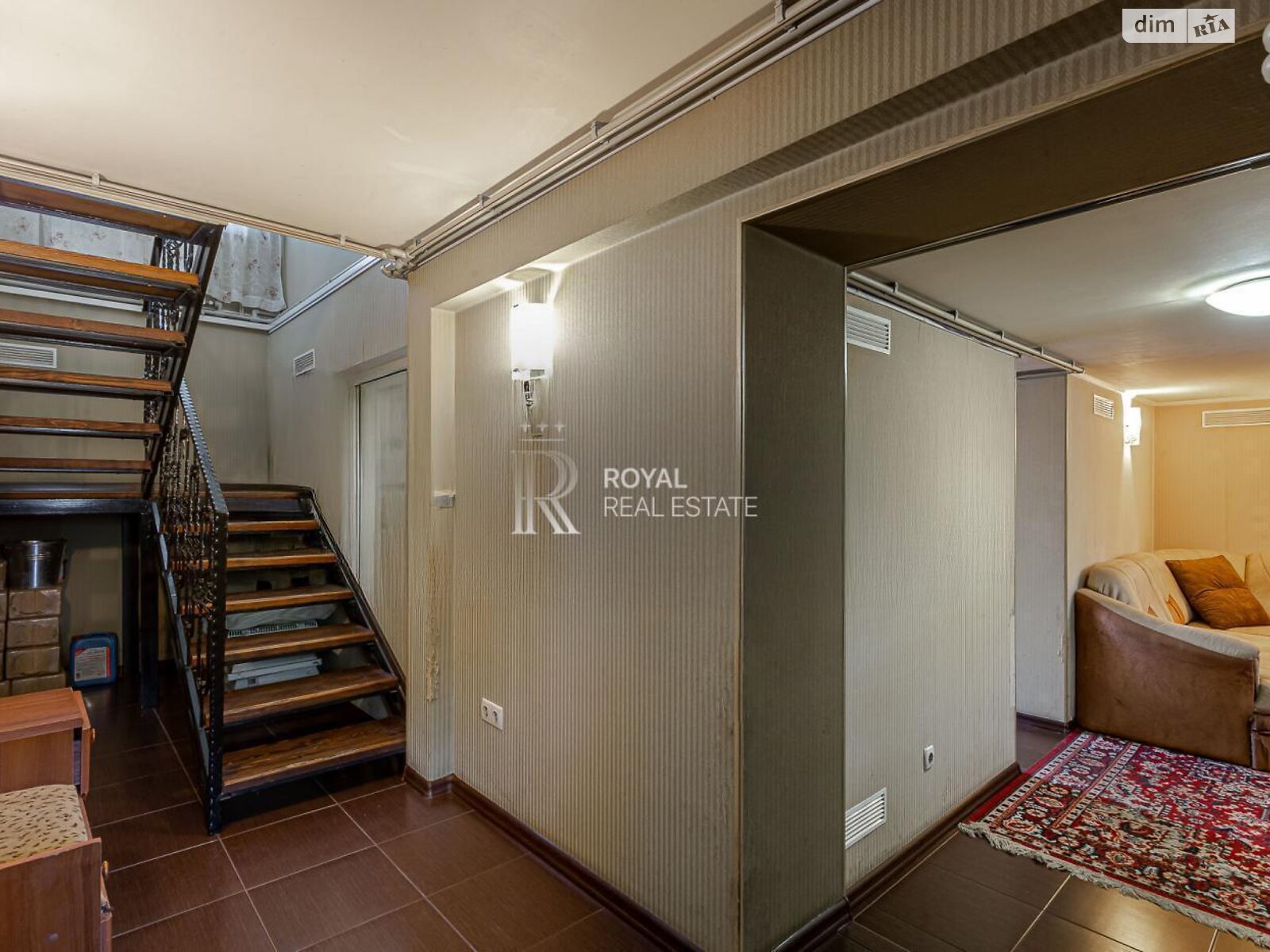 трехэтажный дом с верандой, 104.5 кв. м, кирпич. Продажа в Гнедине фото 1 трехэтажный дом с верандой, 104.5 кв. м, кирпич. Продажа в Гнедине фото 1