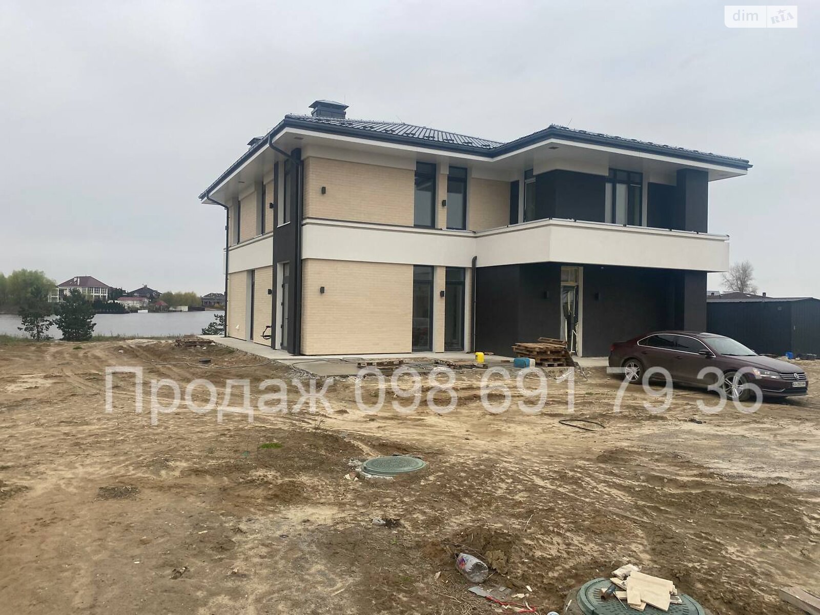 двухэтажный дом с гаражом, 292.4 кв. м, кирпич. Продажа в Гнедине фото 1 двухэтажный дом с гаражом, 292.4 кв. м, кирпич. Продажа в Гнедине фото 1