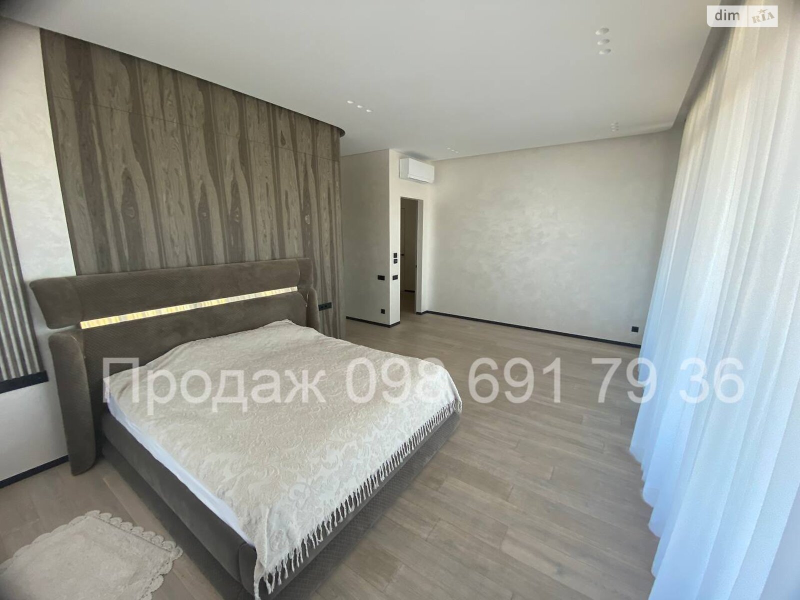 двухэтажный дом с гаражом, 292.4 кв. м, кирпич. Продажа в Гнедине фото 1 двухэтажный дом с гаражом, 292.4 кв. м, кирпич. Продажа в Гнедине фото 1