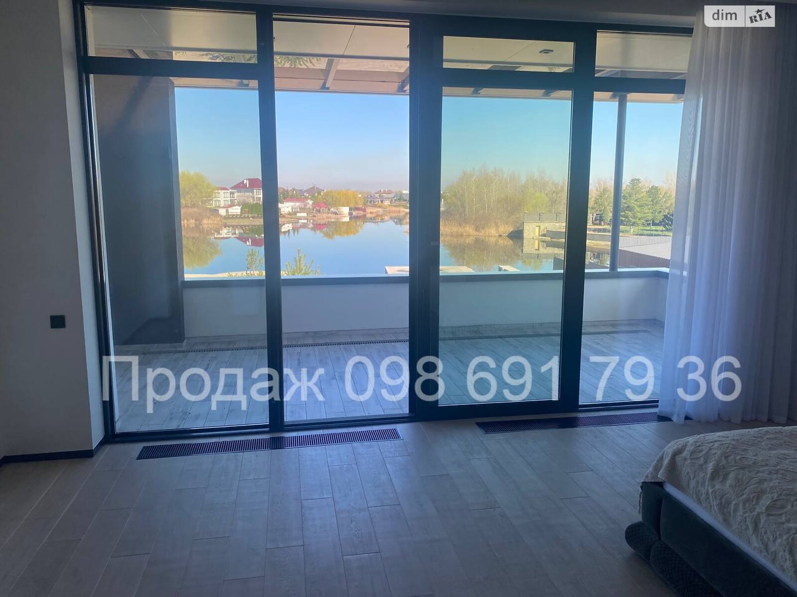 двухэтажный дом с гаражом, 292.4 кв. м, кирпич. Продажа в Гнедине фото 1 двухэтажный дом с гаражом, 292.4 кв. м, кирпич. Продажа в Гнедине фото 1