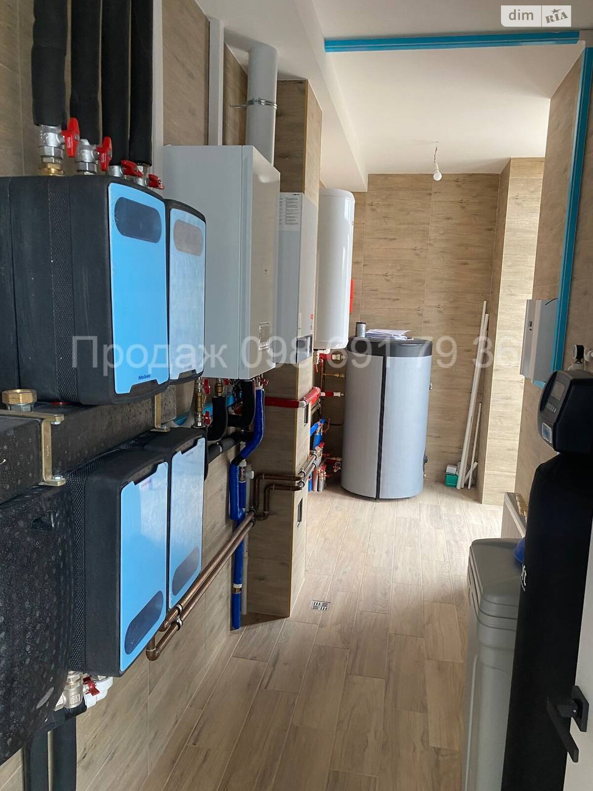 двухэтажный дом с гаражом, 292.4 кв. м, кирпич. Продажа в Гнедине фото 1 двухэтажный дом с гаражом, 292.4 кв. м, кирпич. Продажа в Гнедине фото 1