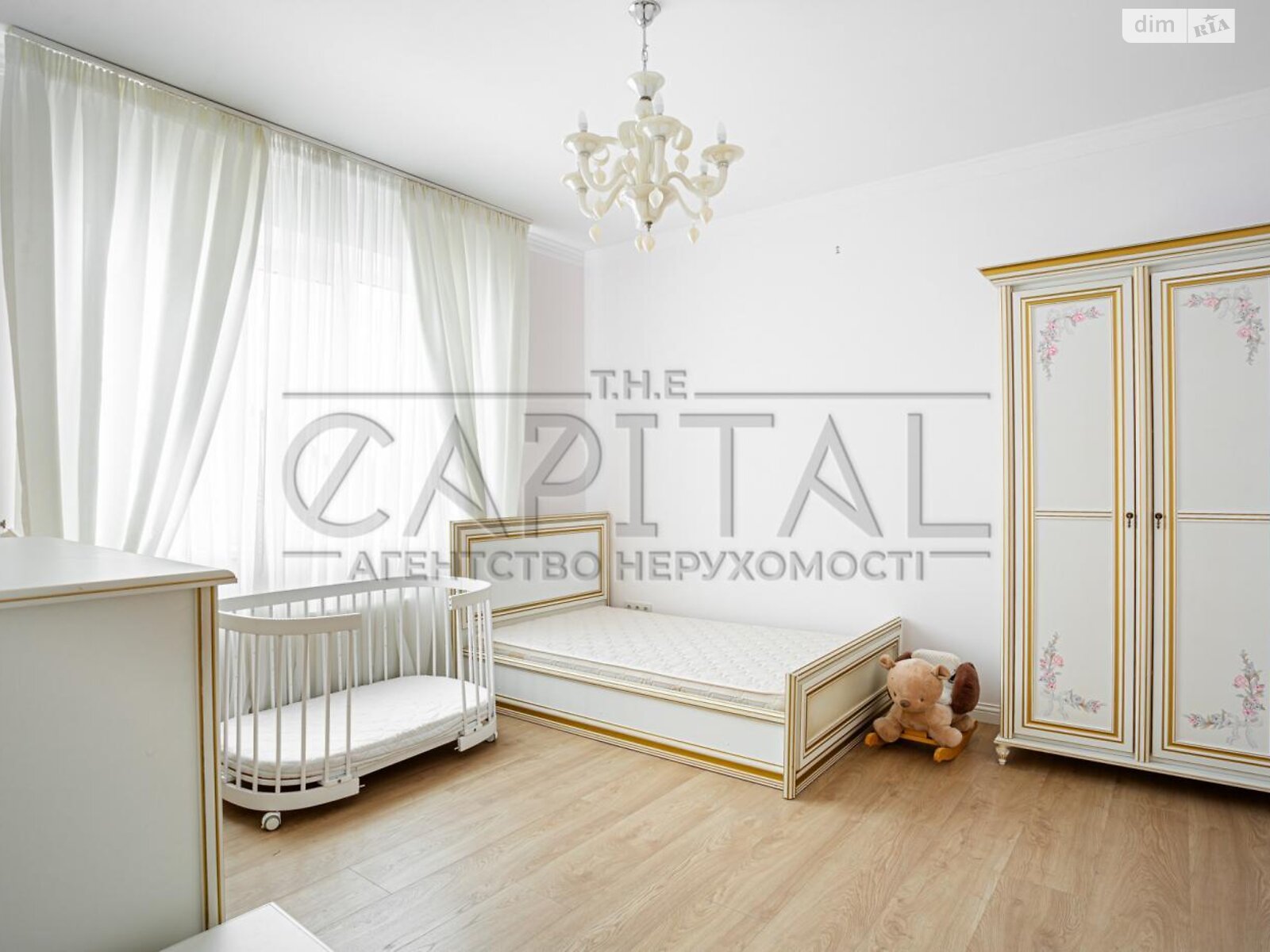 двухэтажный дом с гаражом, 270.5 кв. м, кирпич. Продажа в Гнедине фото 1